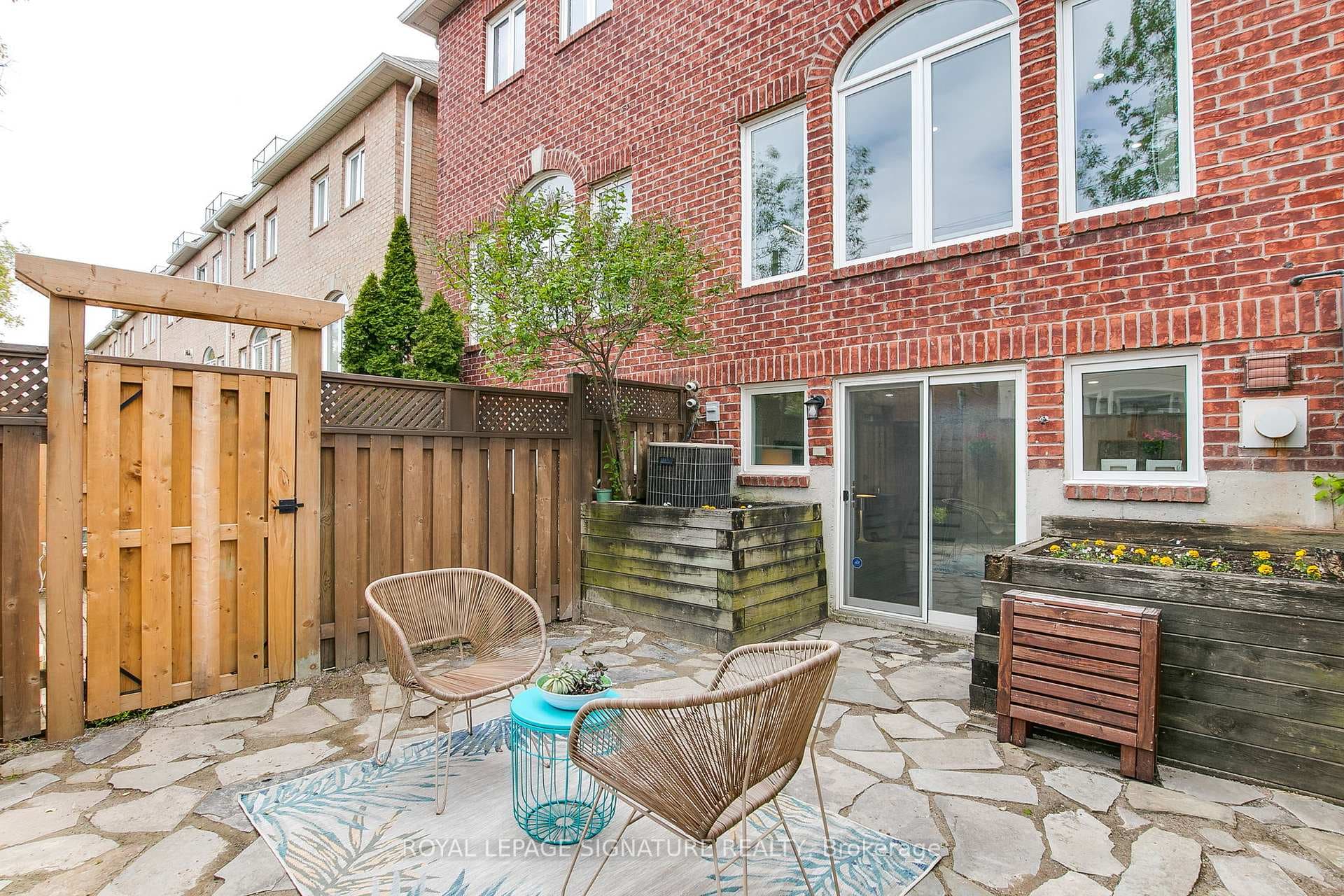 41 San Remo Terrace - Condo photo 29 of 29 in Liberty Village / Parkdale / South Parkdale, Ontario