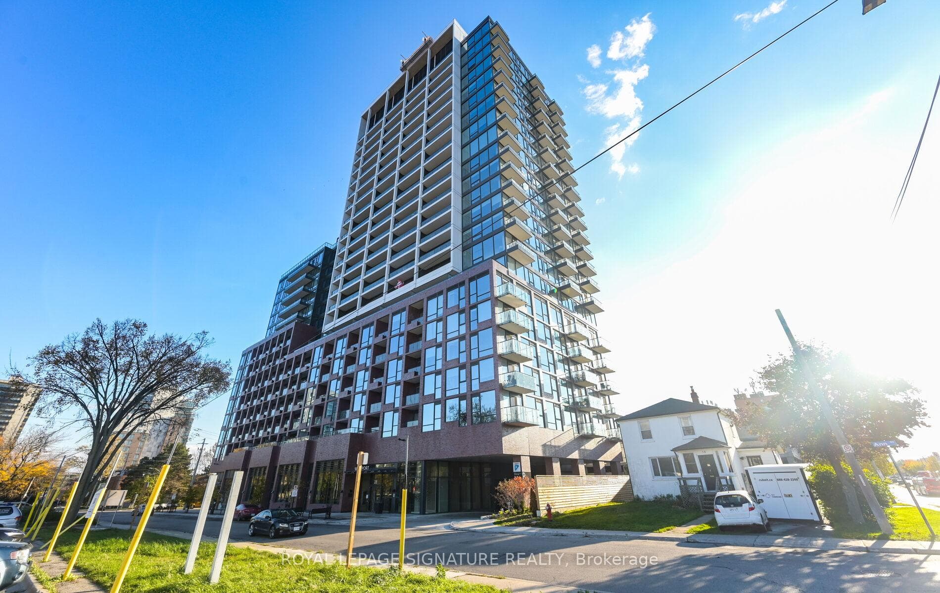 28 Ann Street Unit 618 - home for sale in Mississauga, Ontario