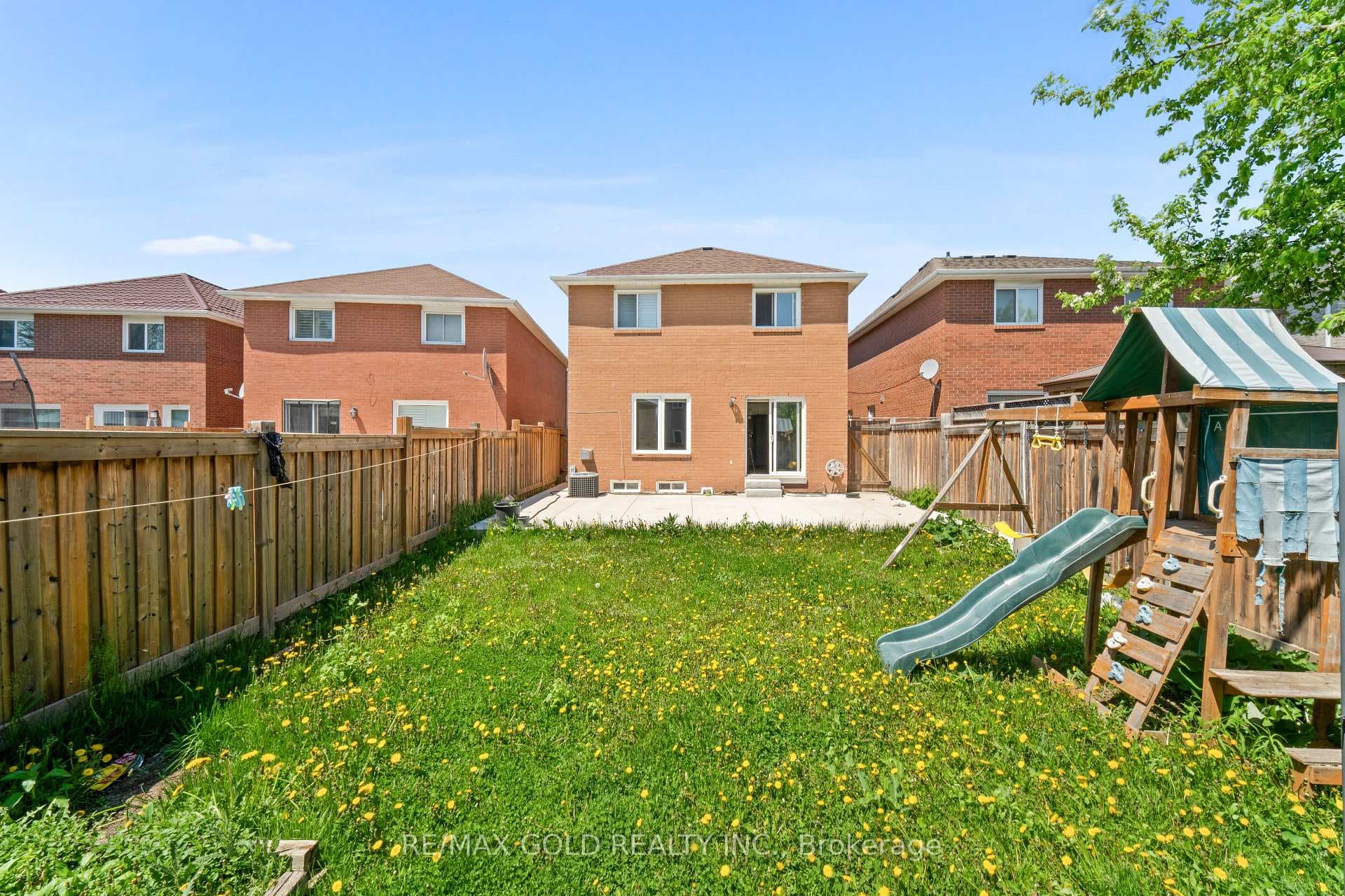 31 Ravenscliffe Court - Detached photo 32 of 32 in Brampton, Ontario