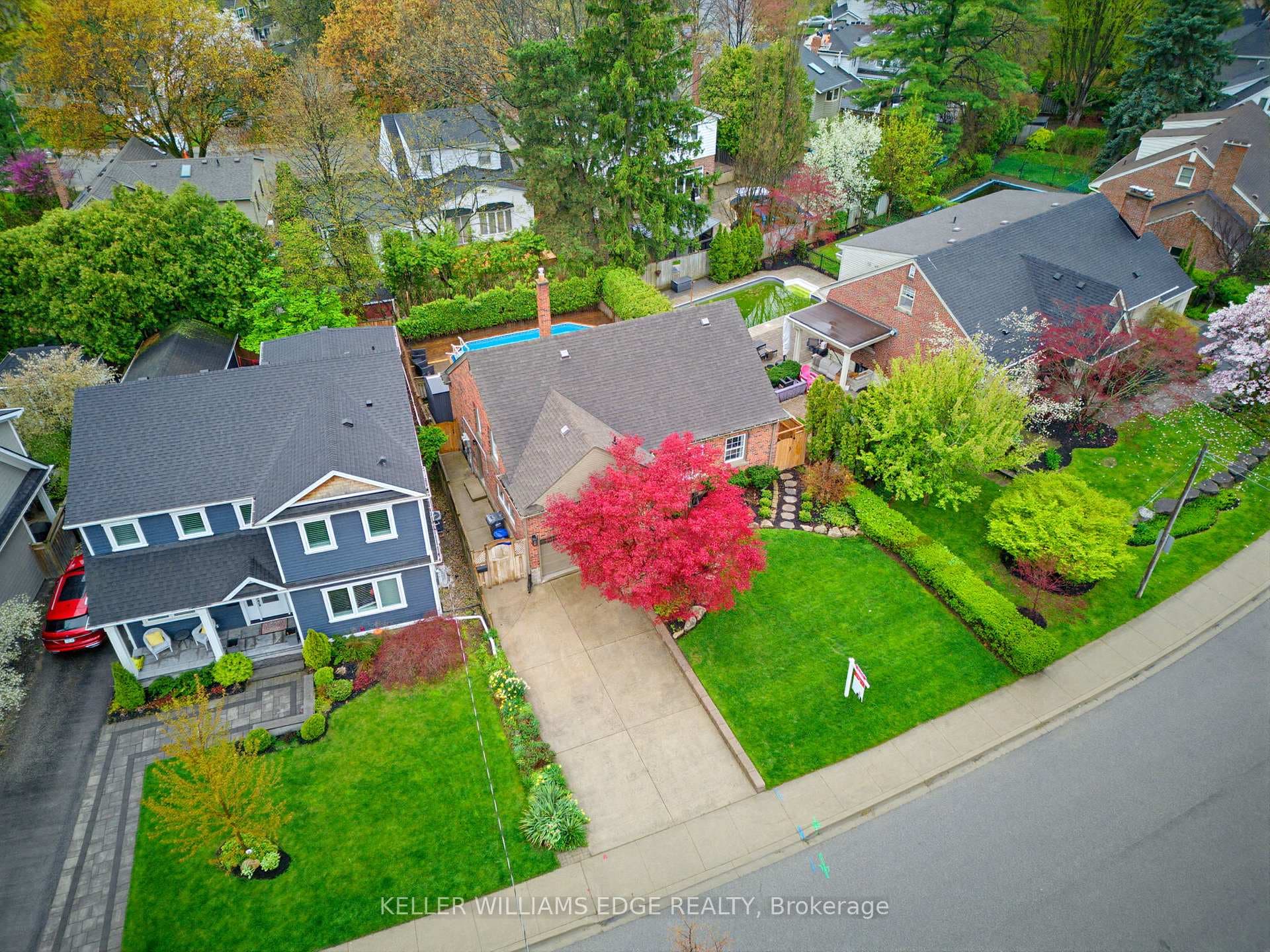 586 Woodland Avenue - Detached photo 43 of 45 in Burlington, Ontario