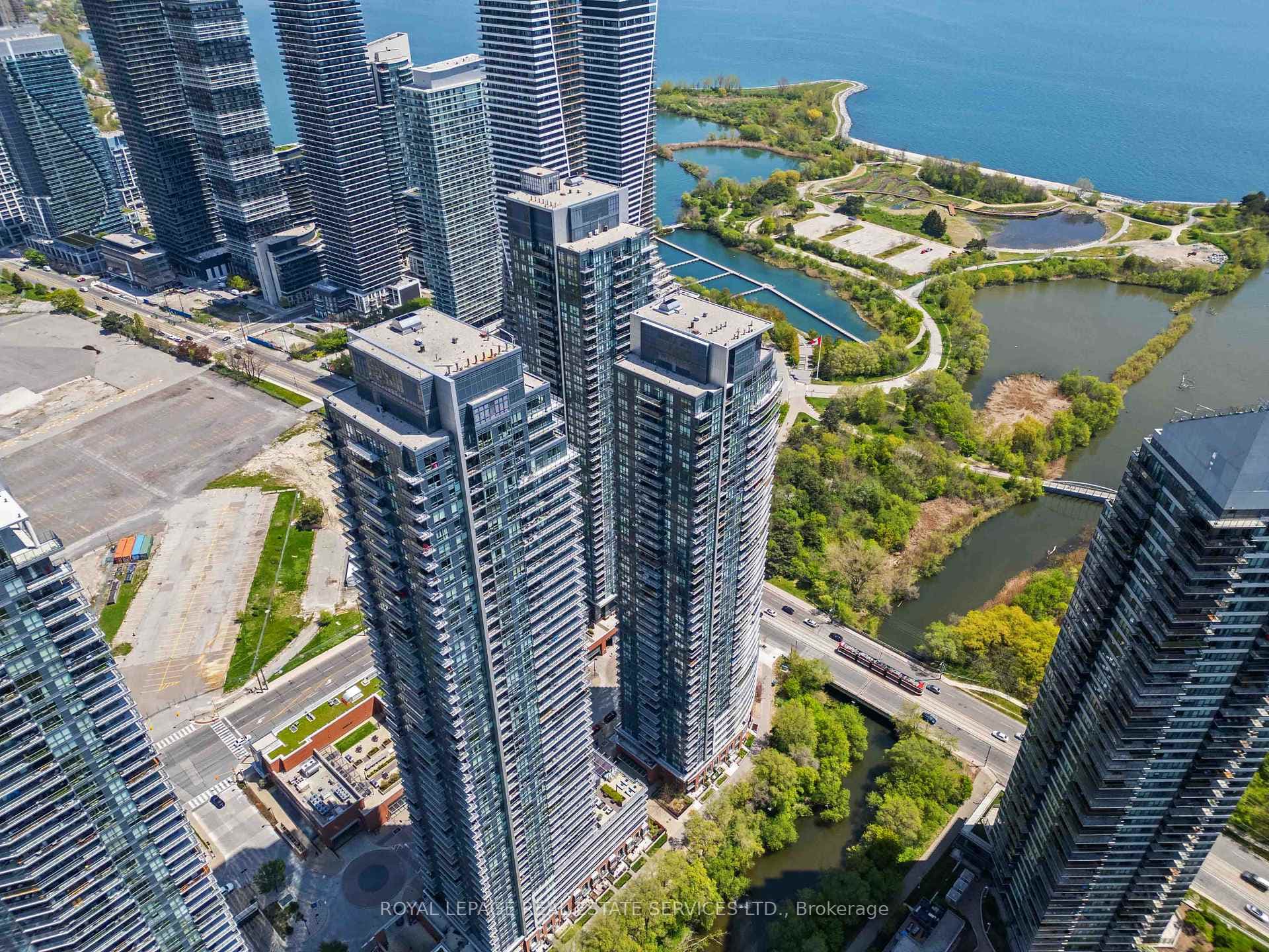2212 Lake Shore Boulevard Unit 3807 - Condo photo 40 of 44 in Liberty Village / Parkdale / South Parkdale, Ontario