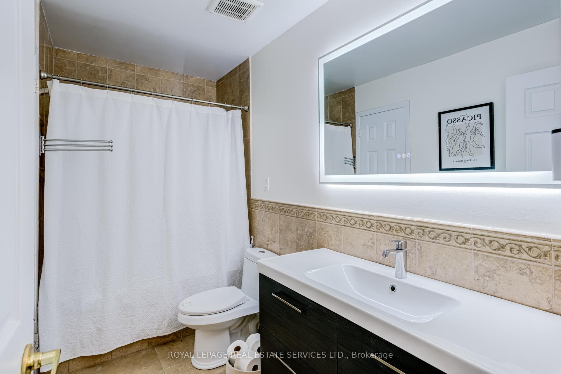 195 Cullum Court - Semi-Detached photo 25 of 43 in Burlington, Ontario