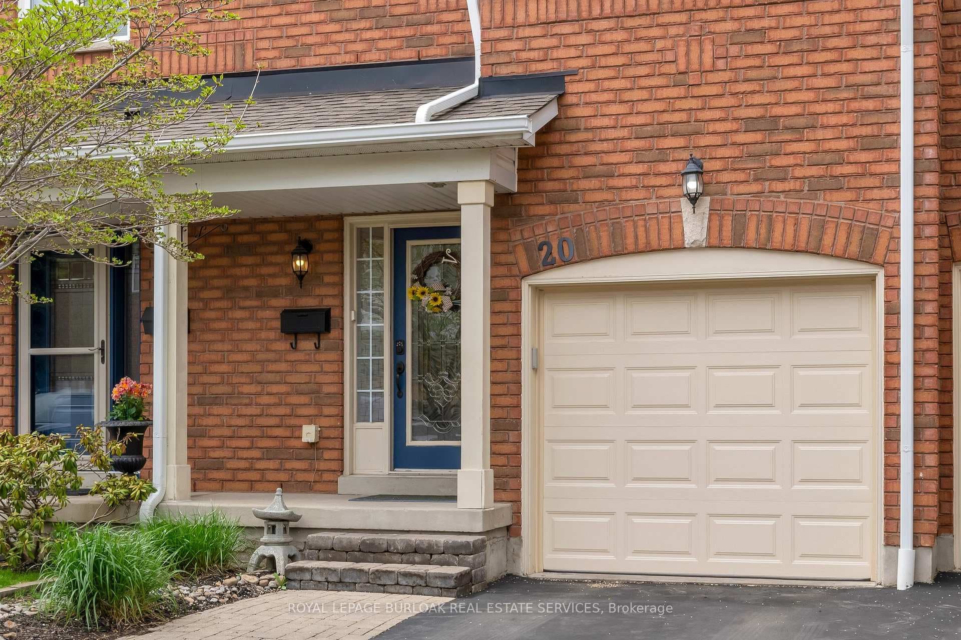 710 Spring Gardens Road Unit 20 - Condo photo 4 of 45 in Burlington, Ontario