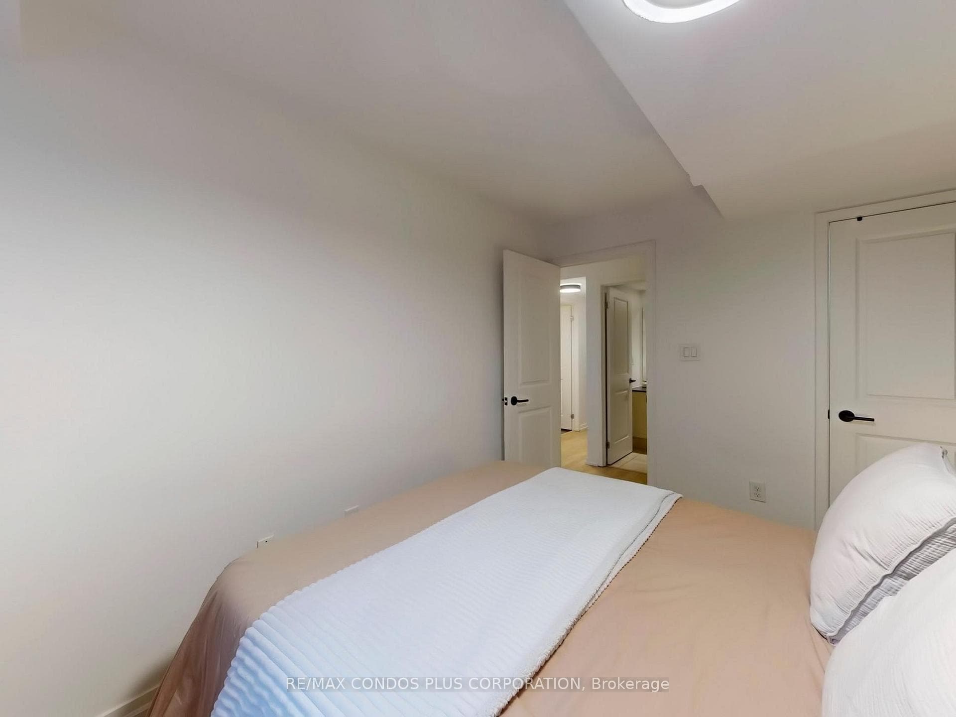 29 Florence Wyle Lane Unit 38 - Condo photo 30 of 43 in Riverdale / Leslieville, Ontario