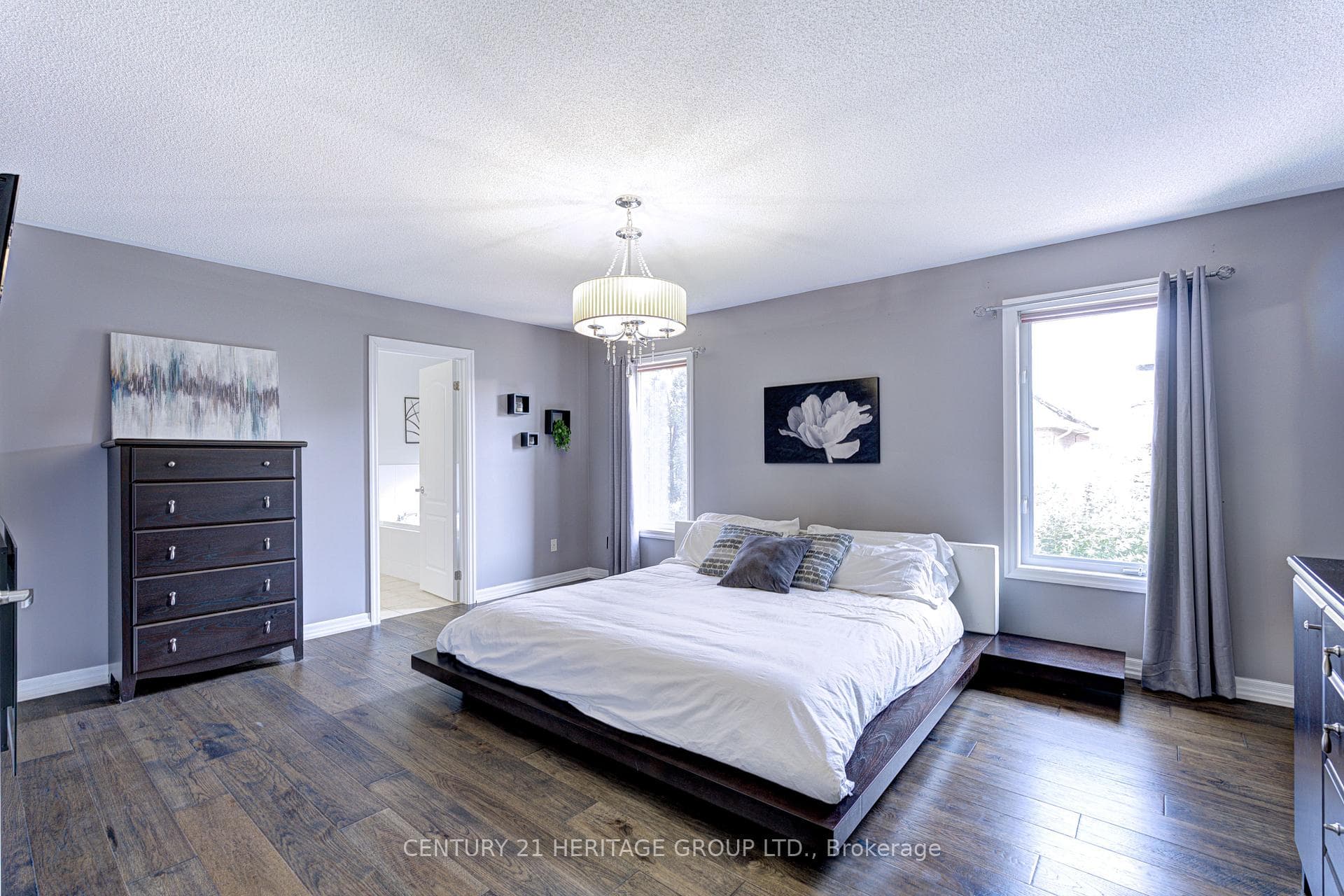 1406 Marshall Crescent - Detached photo 21 of 50 in Milton, Ontario