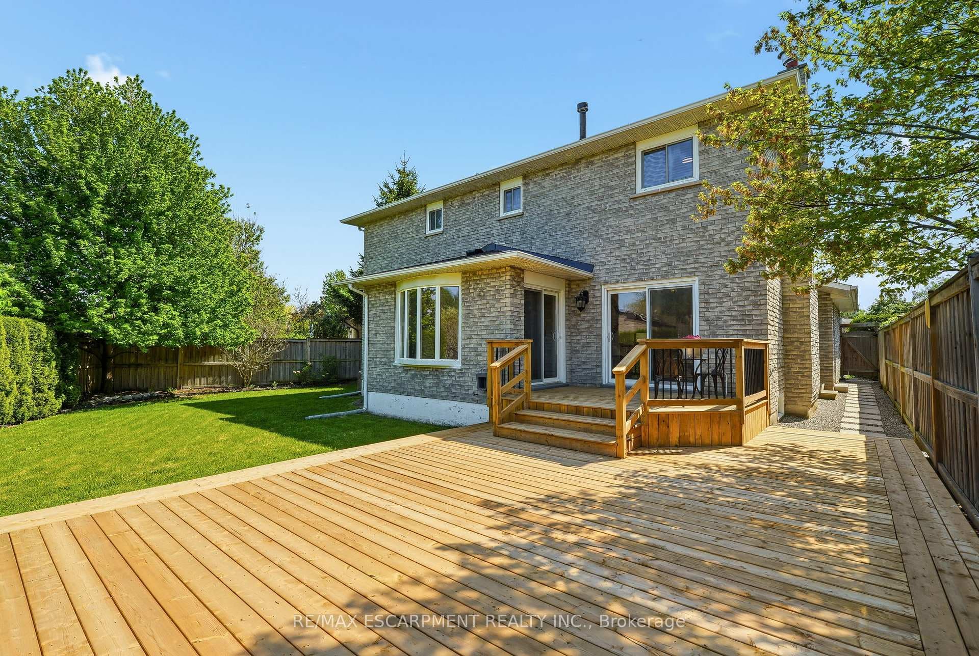 2347 Tweedsmuir Court - Detached photo 43 of 48 in Burlington, Ontario