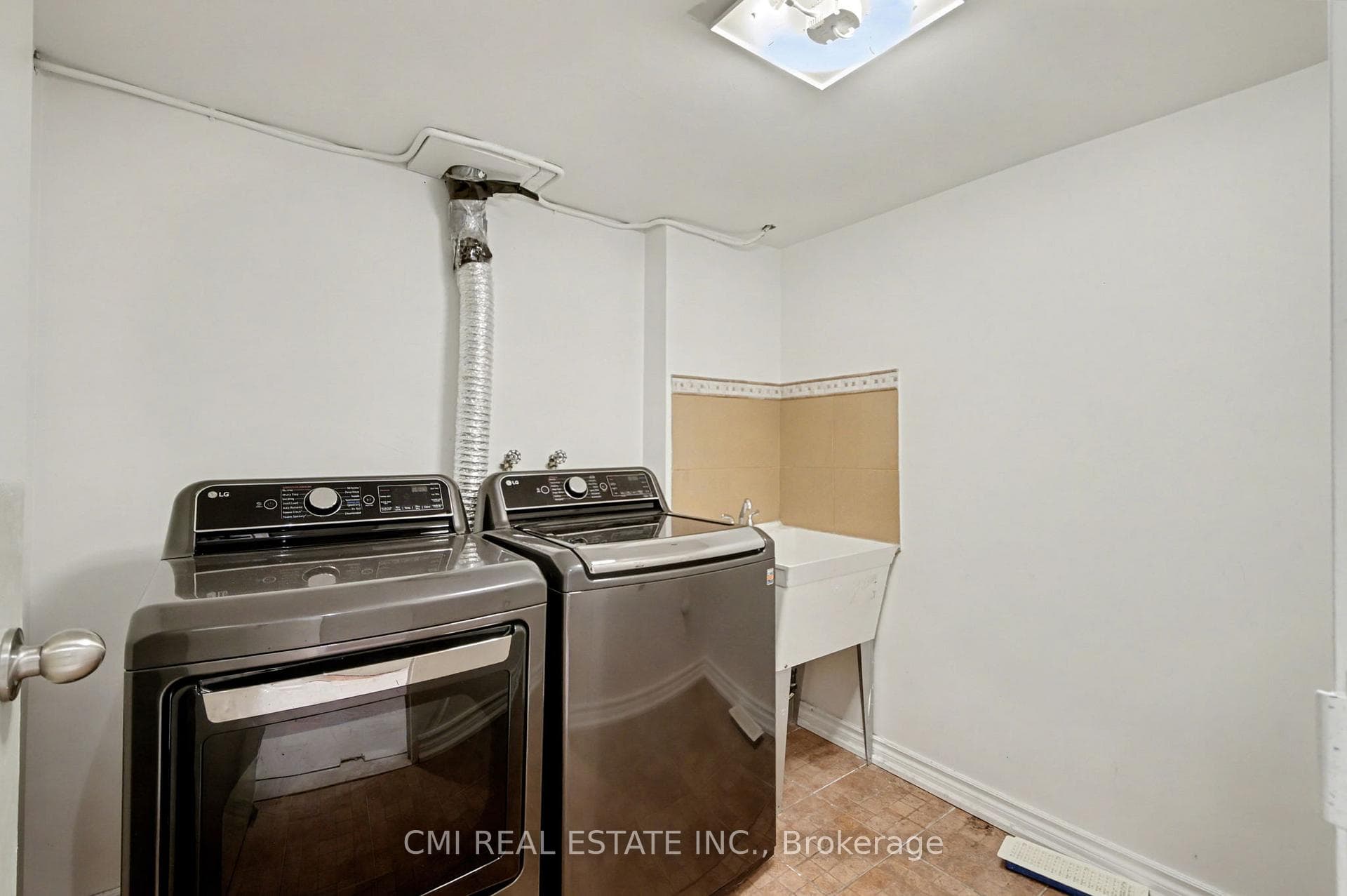 460 Martin Grove Road - Detached photo 26 of 38 in Etobicoke (Islington / Rexdale), Ontario