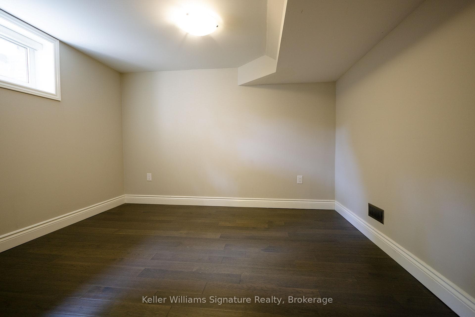 503 Wicklow Road - Detached photo 34 of 42 in Burlington, Ontario