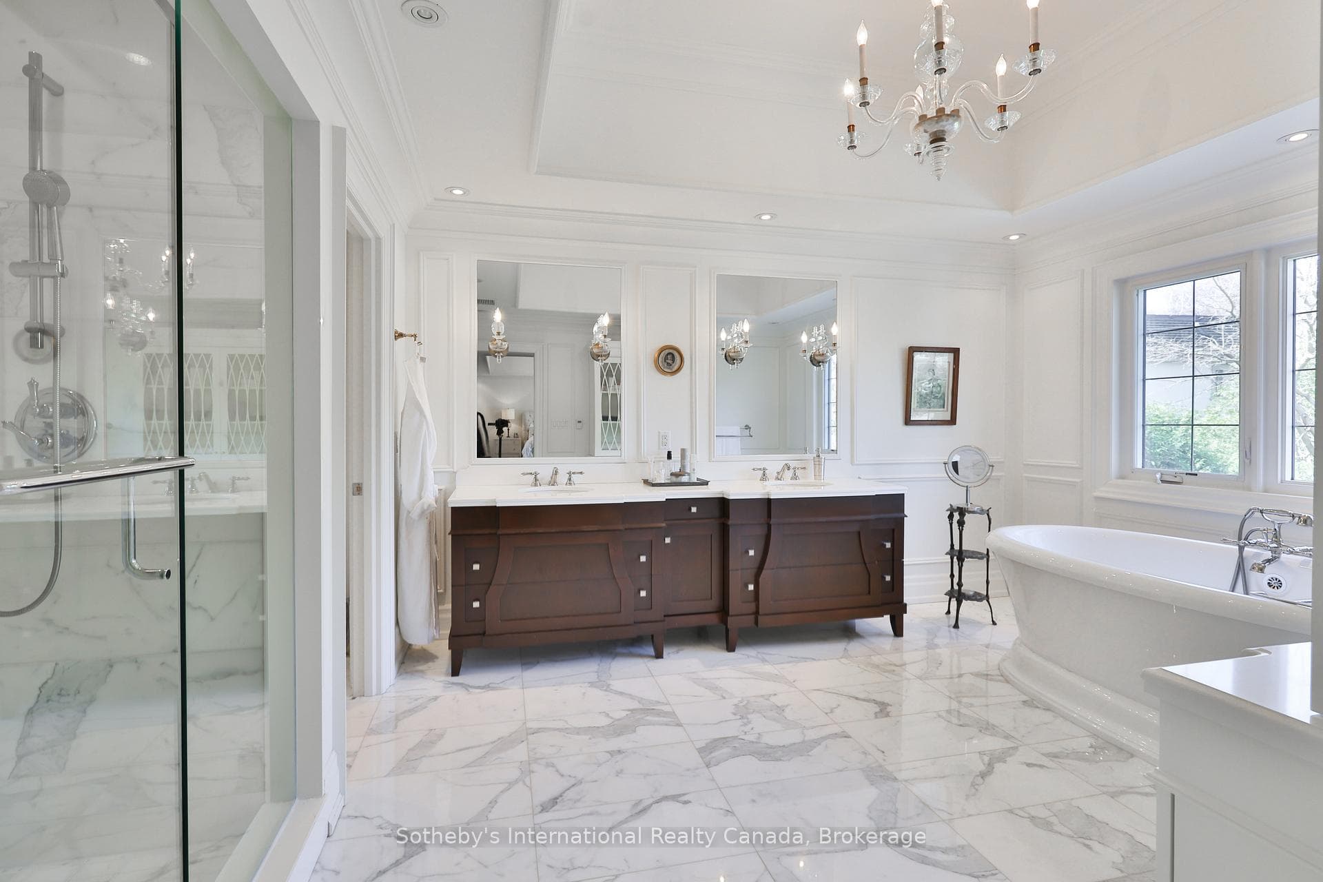 1497 Lakeshore Road - Detached photo 22 of 50 in Oakville, Ontario