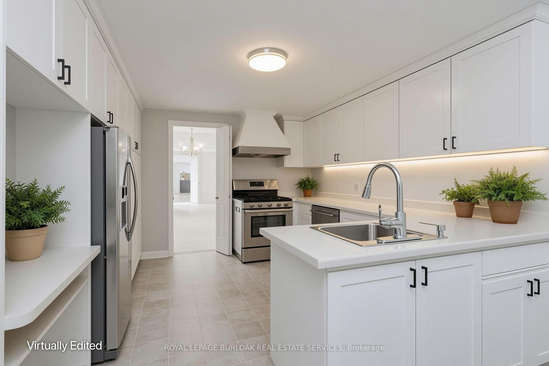 2155 Duncaster Drive Unit 10 - Condo photo 3 of 34 in Burlington, Ontario