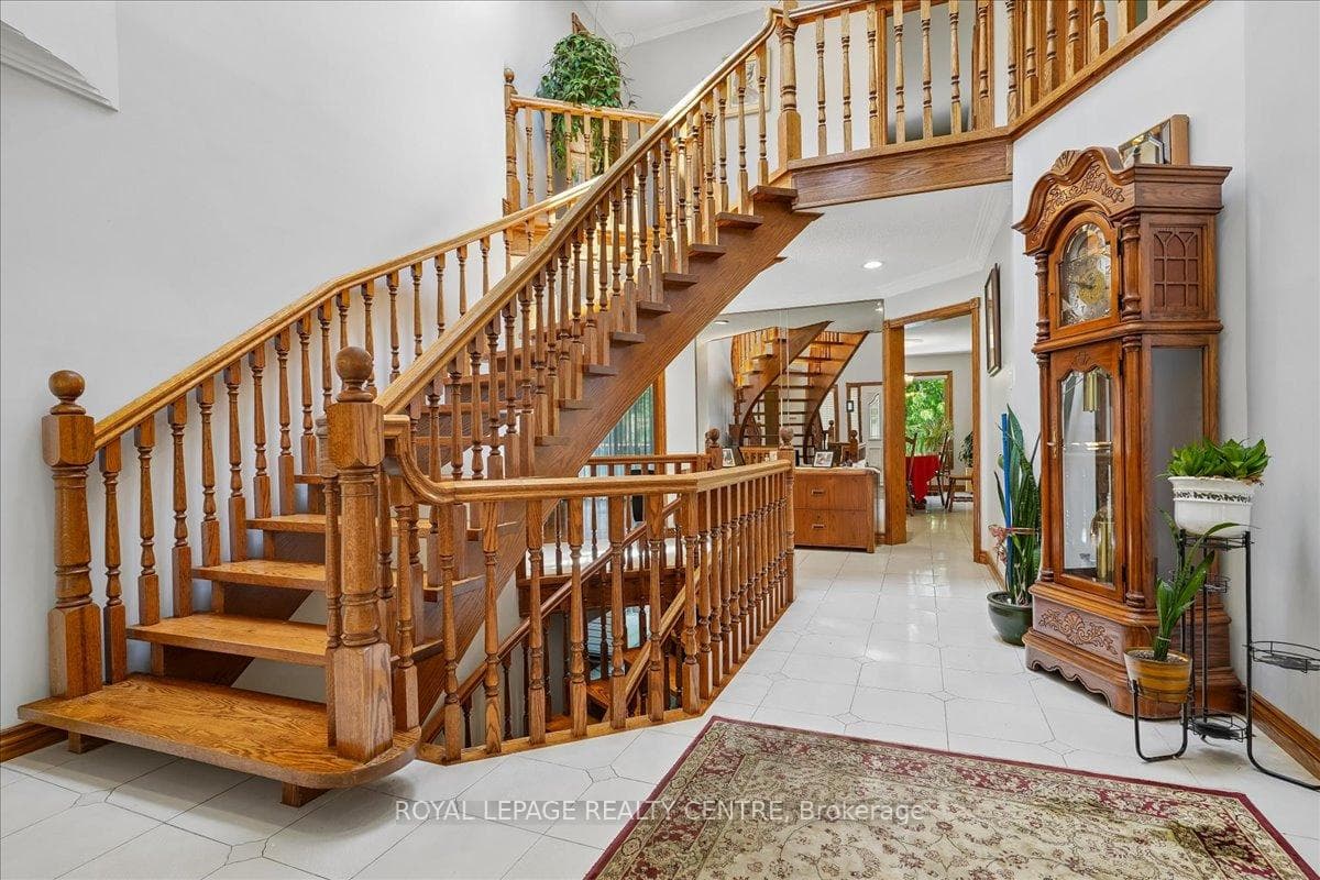 1869 Folkway Drive - Detached photo 24 of 49 in Mississauga, Ontario
