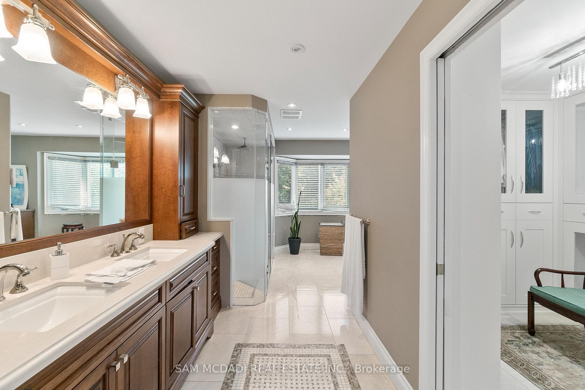 2235 Shawanaga Trail - Detached photo 18 of 48 in Mississauga, Ontario