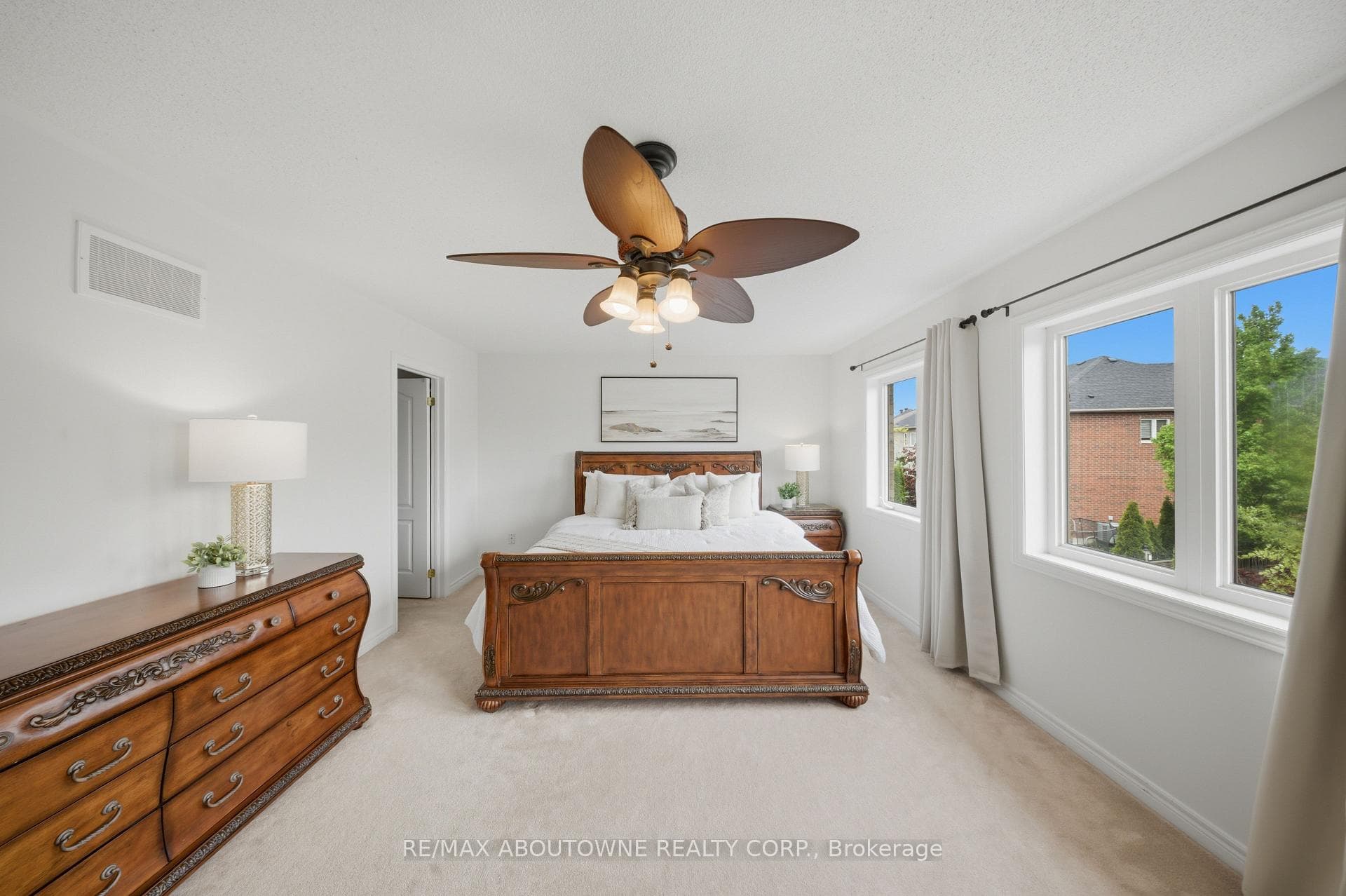 3071 Jenn Avenue - Detached photo 23 of 50 in Burlington, Ontario