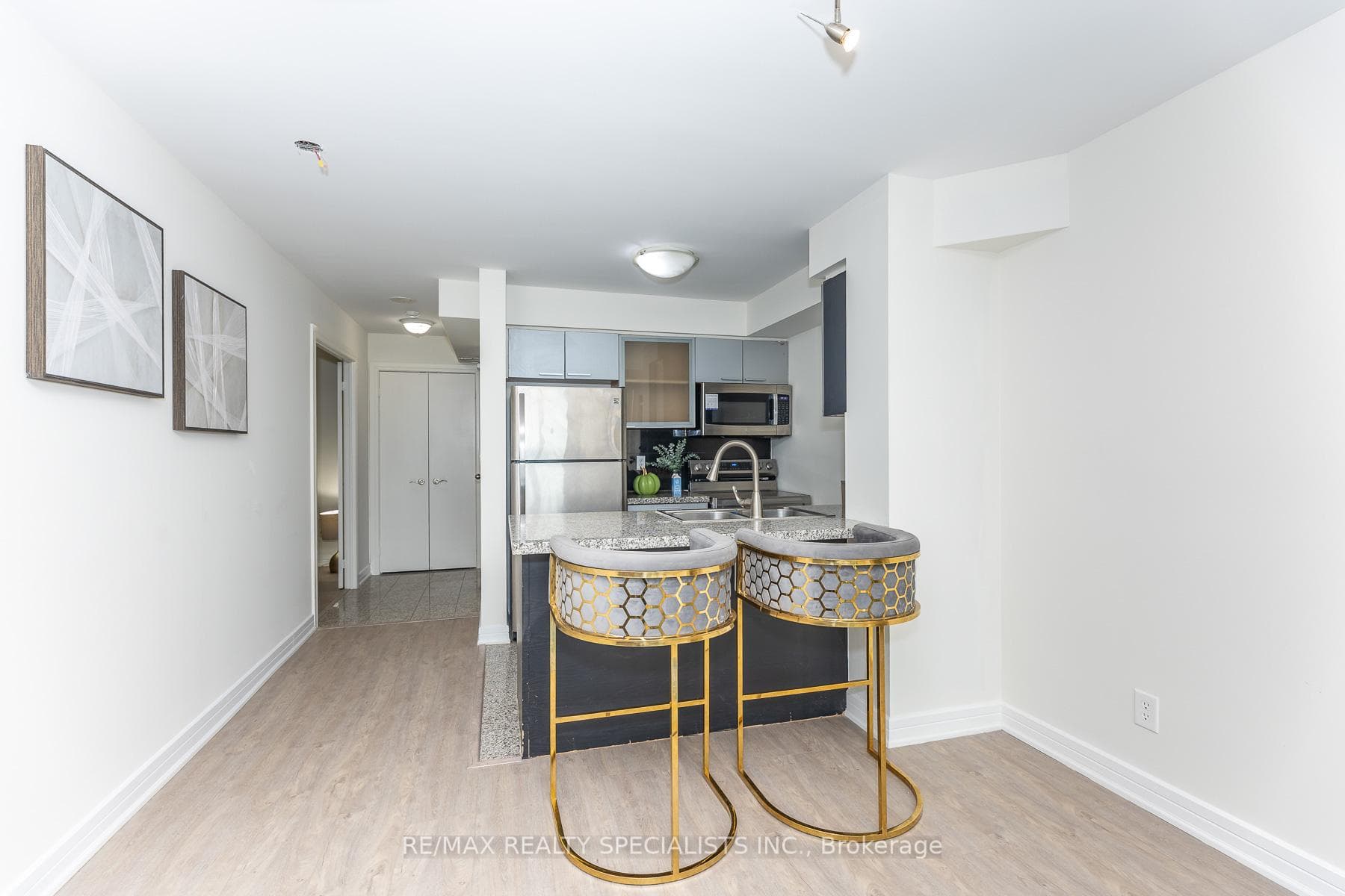 16 Harrison Garden Boulevard Unit 1801 - Condo photo 8 of 39 in Willowdale / Newtonbrook, Ontario