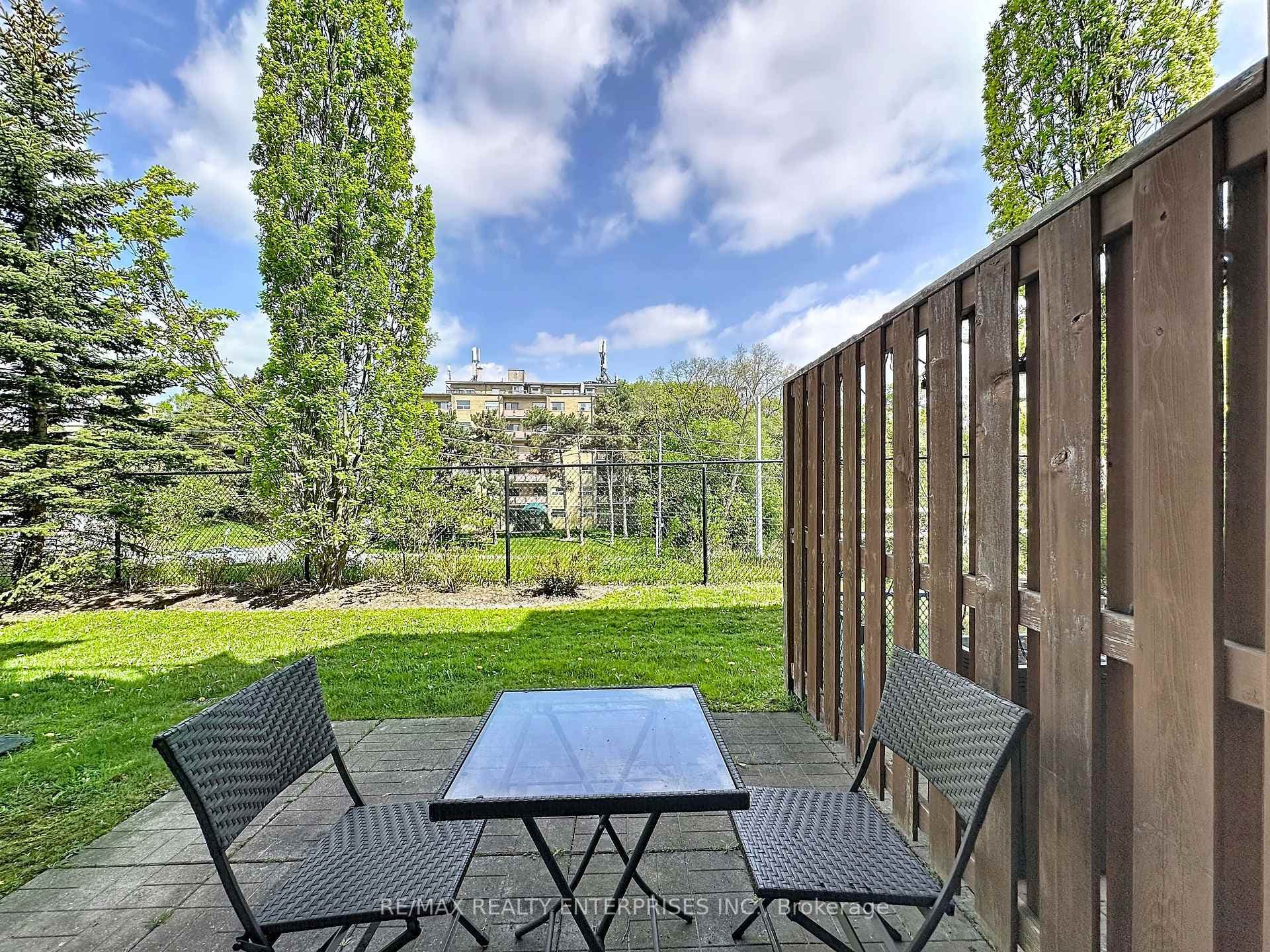 52 Aerodrome Crescent Unit 102 - Condo photo 43 of 47 in Flemingdon Park / Don Mills, Ontario