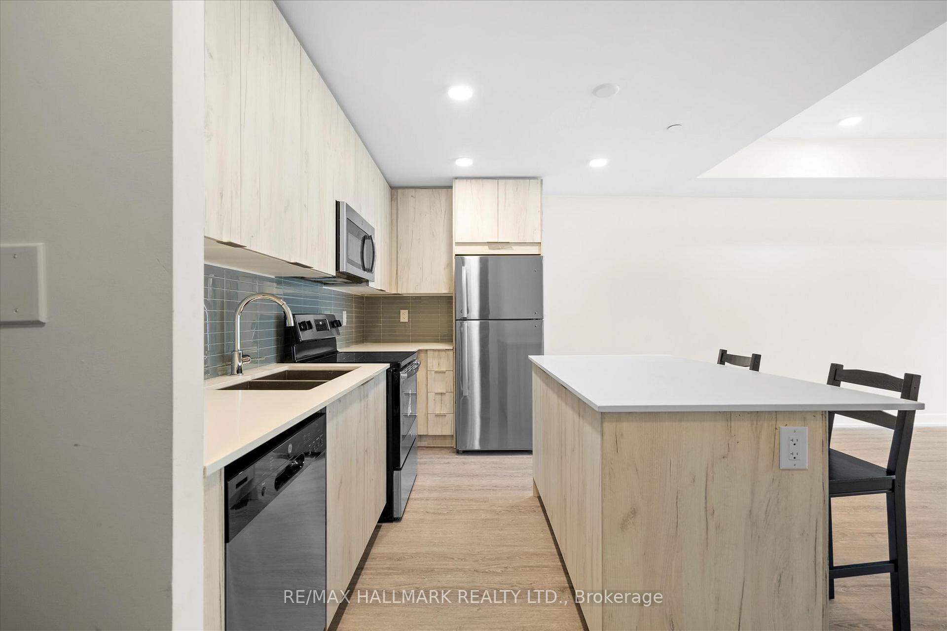 1350 Kingston Road Unit TH9 - Condo photo 18 of 39 in Birch Cliff / Cliffside, Ontario