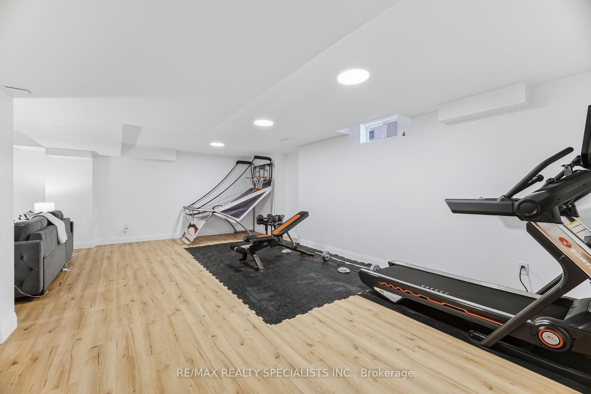 304 Barondale Drive - Detached photo 29 of 32 in Mississauga, Ontario
