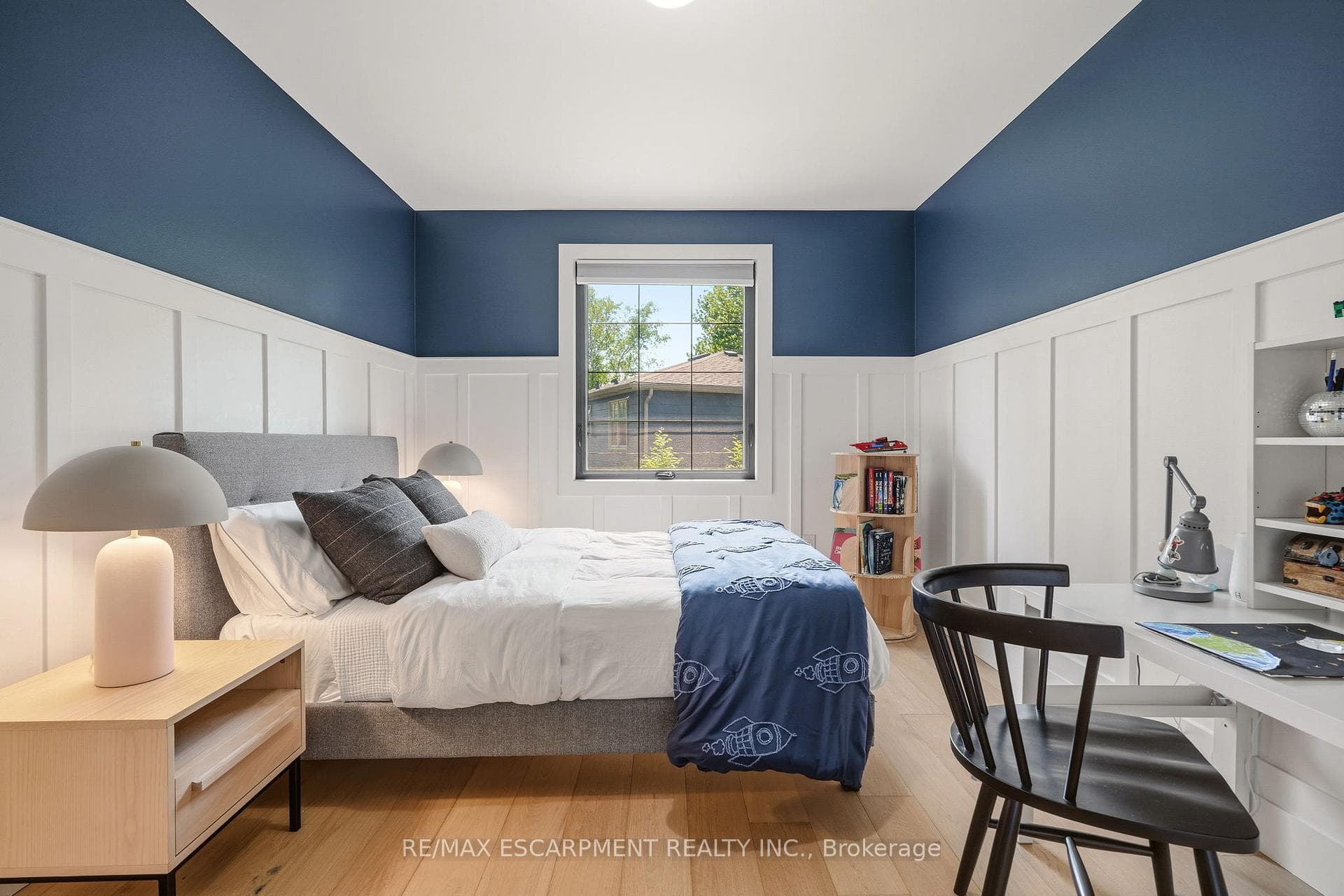 394 RANKIN Drive - Detached photo 24 of 50 in Burlington, Ontario