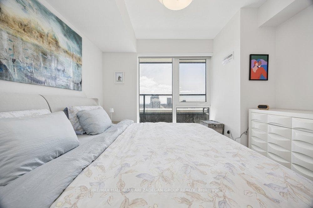 3200 William Coltson Avenue Unit 1302 - Condo photo 25 of 49 in Oakville, Ontario