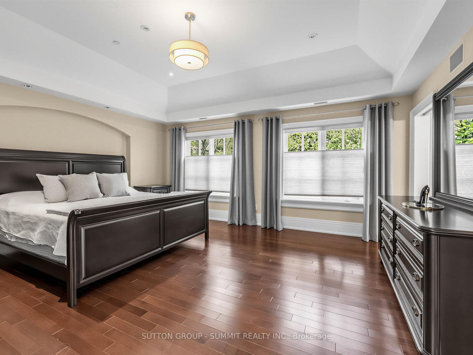 217 Eastcourt Road - Detached photo 18 of 47 in Oakville, Ontario