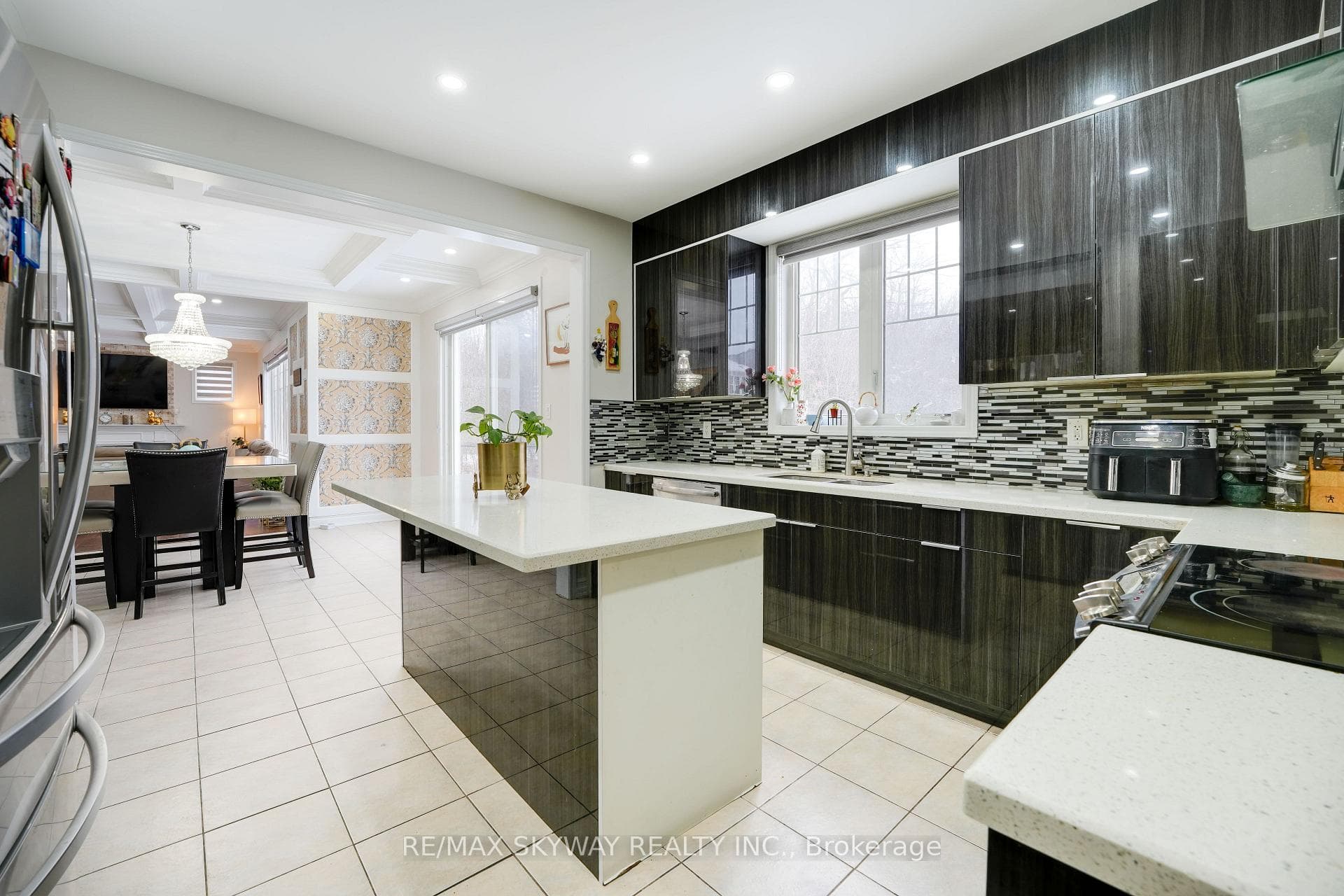 67 Veterans Drive - Detached photo 16 of 50 in Brampton, Ontario