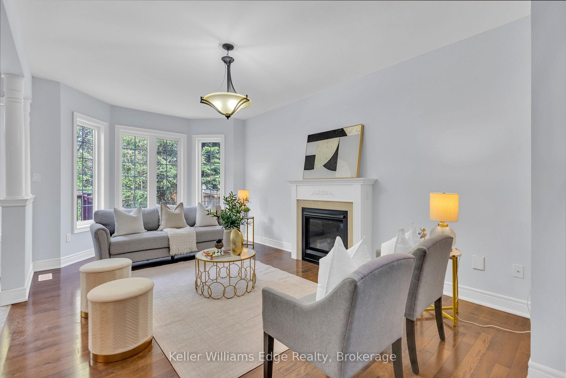 2241 Adirondak Trail - Detached photo 13 of 50 in Oakville, Ontario
