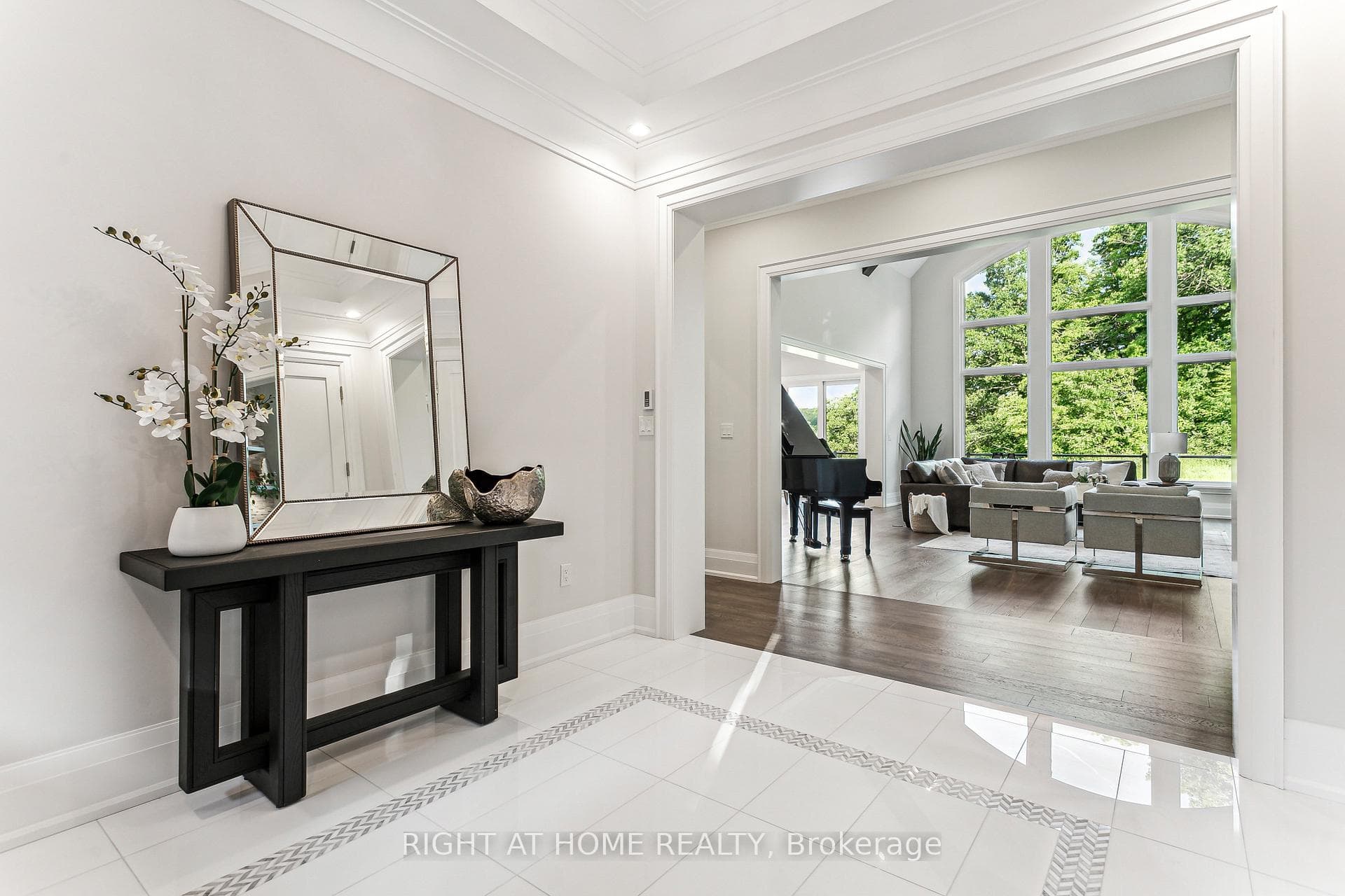 2606 Harvestmoon Lane - Detached photo 4 of 50 in Burlington, Ontario