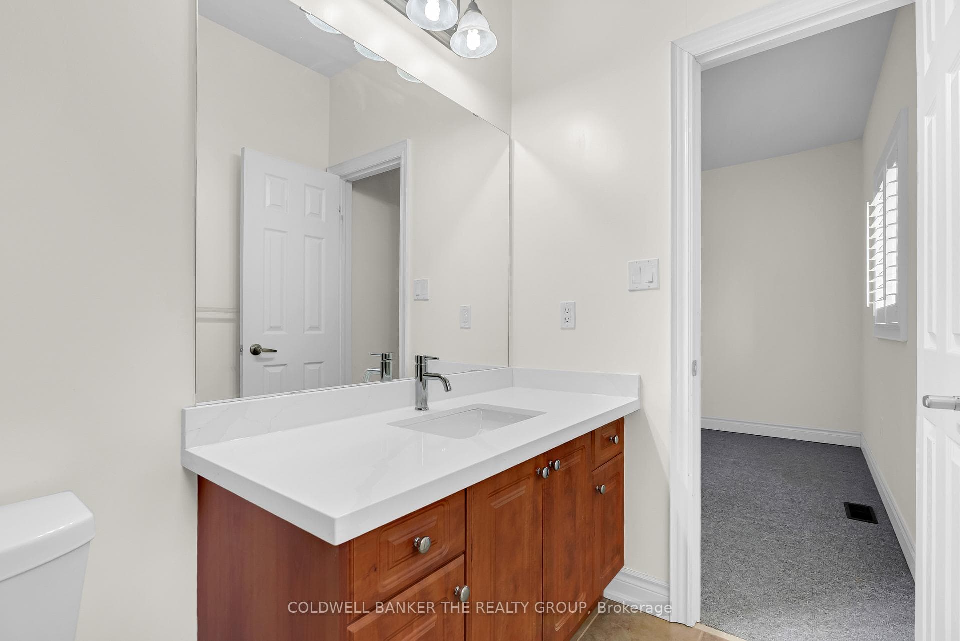 5198 Adobe Court - Detached photo 35 of 50 in Mississauga, Ontario