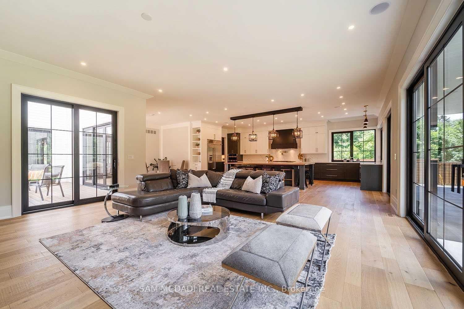 584 Fourth Line - New Construction photo 12 of 50 in Oakville, Ontario