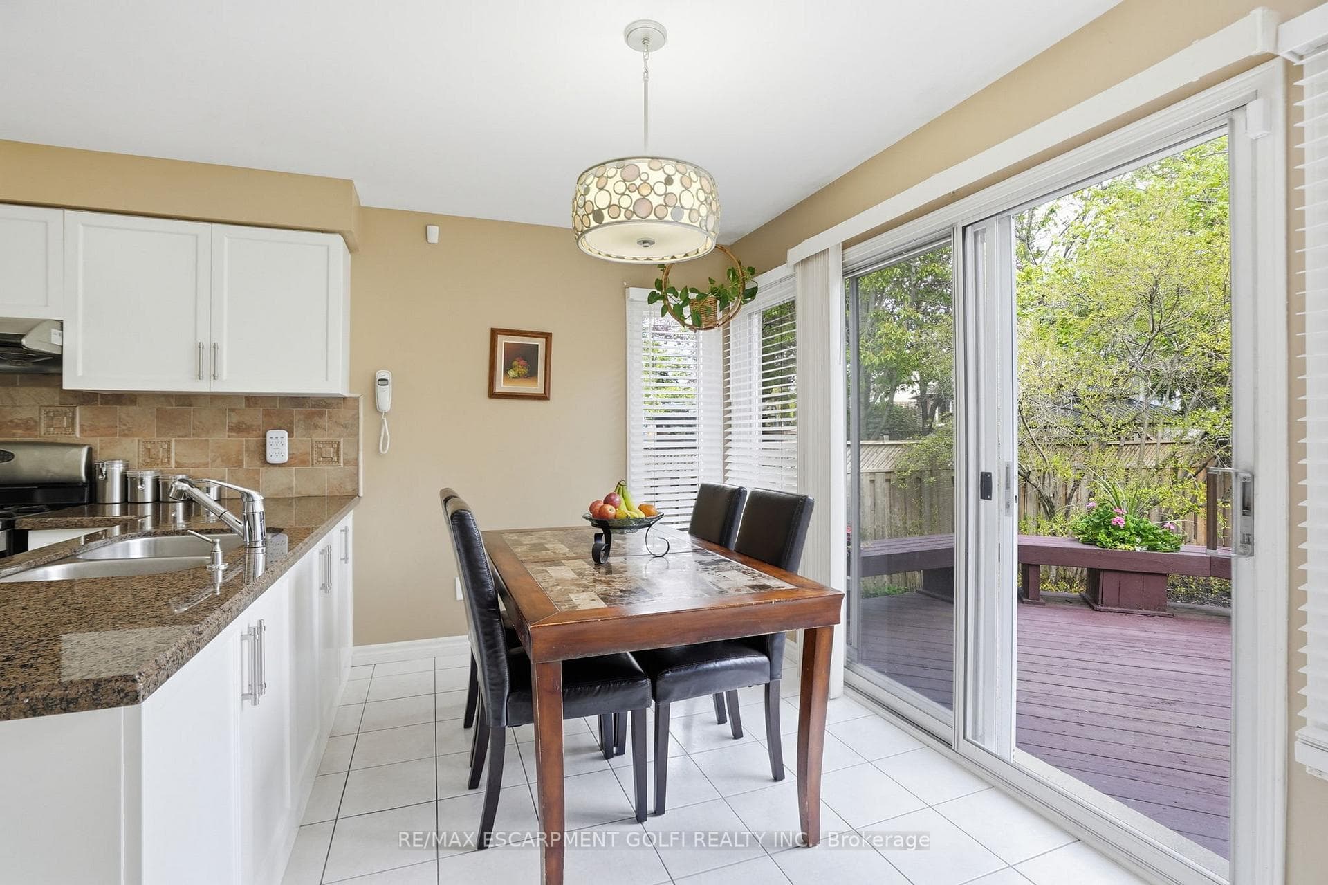 3277 Folkway Drive - Detached photo 9 of 41 in Burlington, Ontario