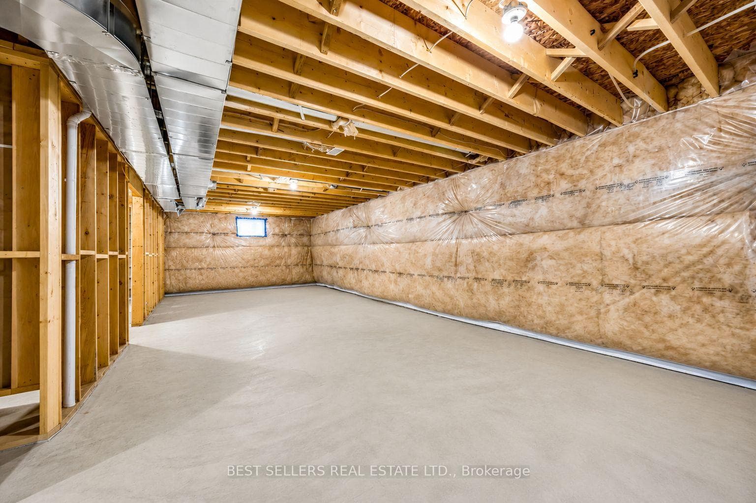 395 Klein Circle - Detached photo 26 of 38 in Hamilton, Ontario