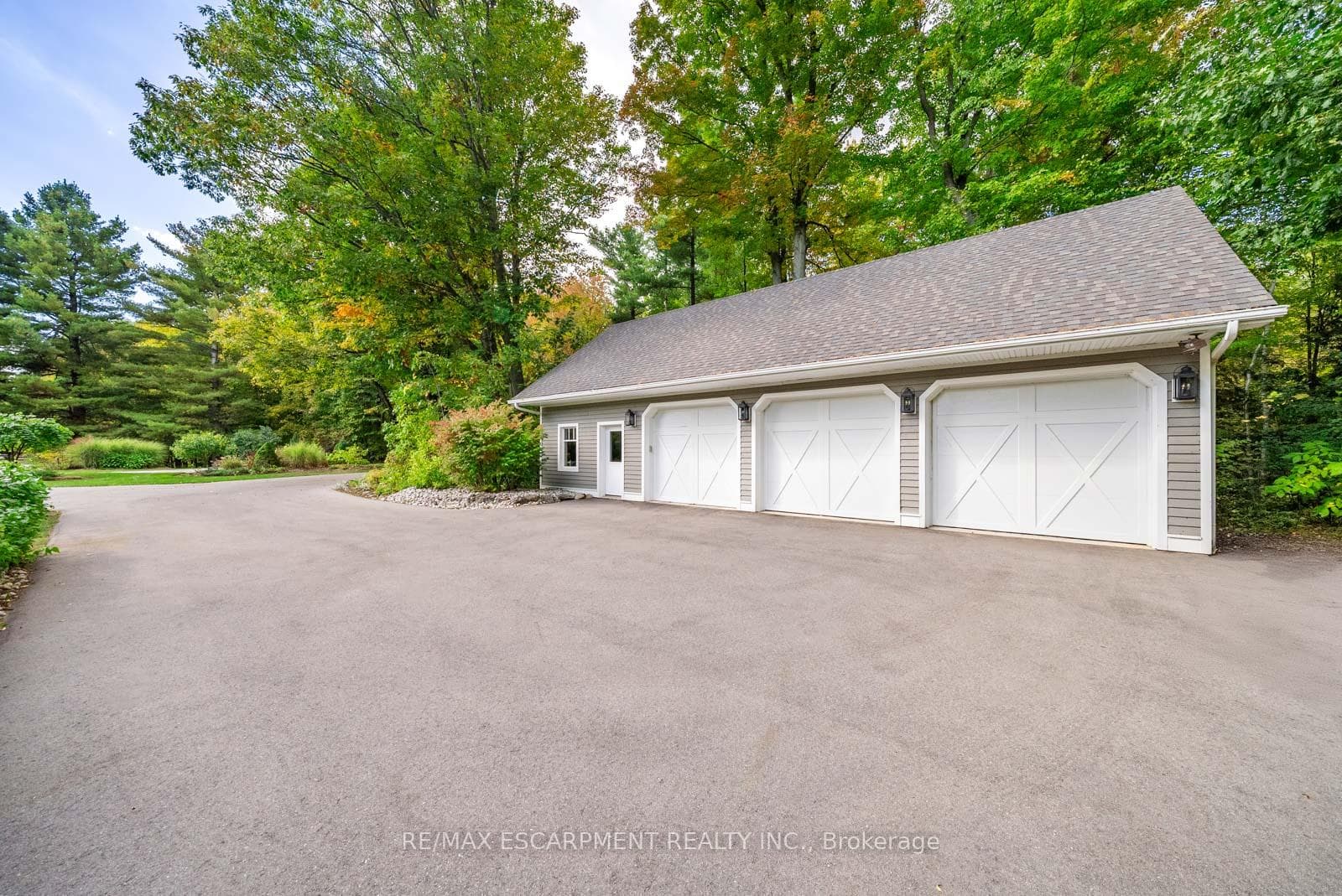 6502 Mcniven Road - Detached photo 47 of 50 in Burlington, Ontario