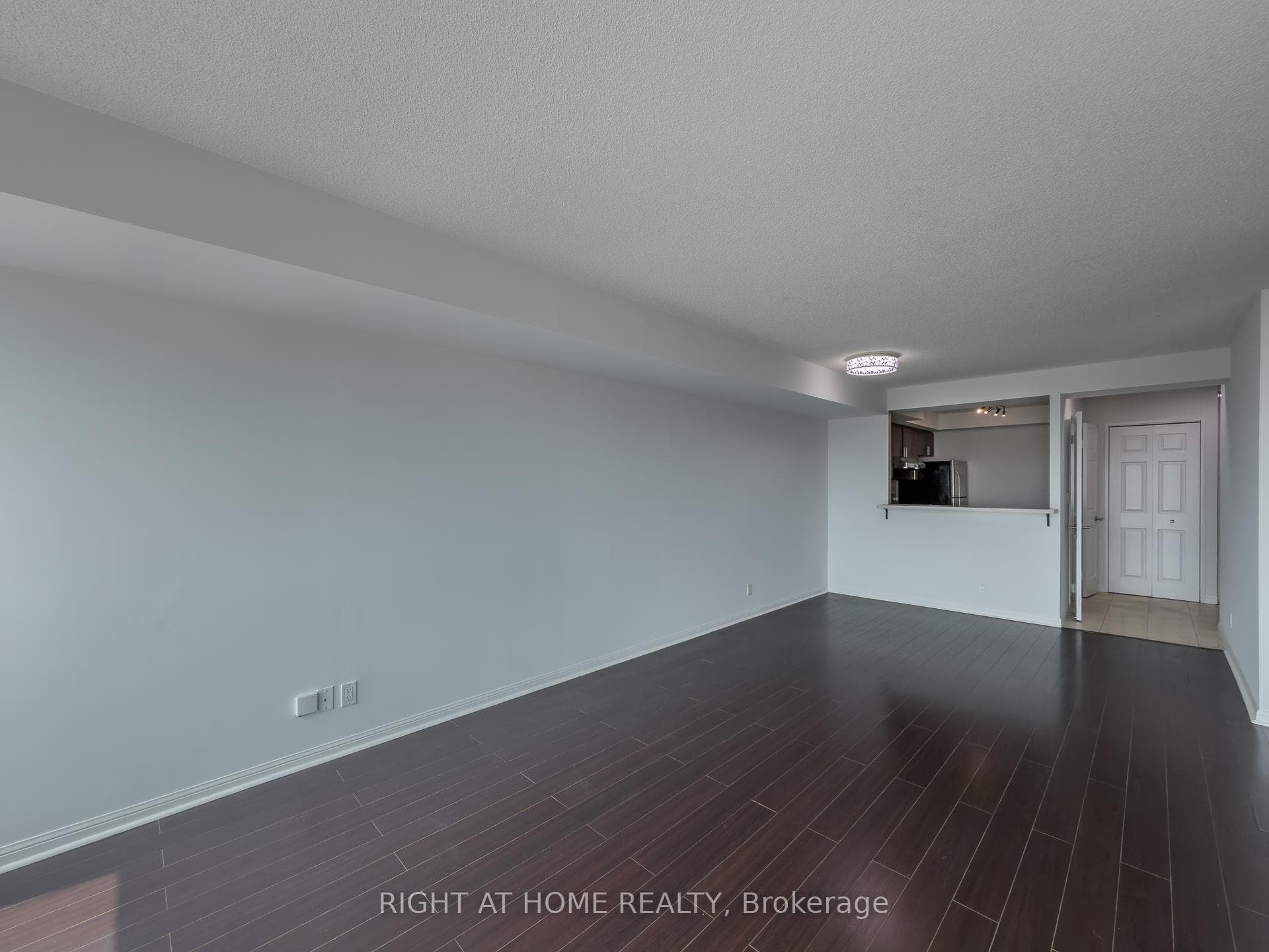 8 Lee Centre Drive Unit 1008 - Condo photo 6 of 33 in Scarborough (West Hill / Highland Creek), Ontario