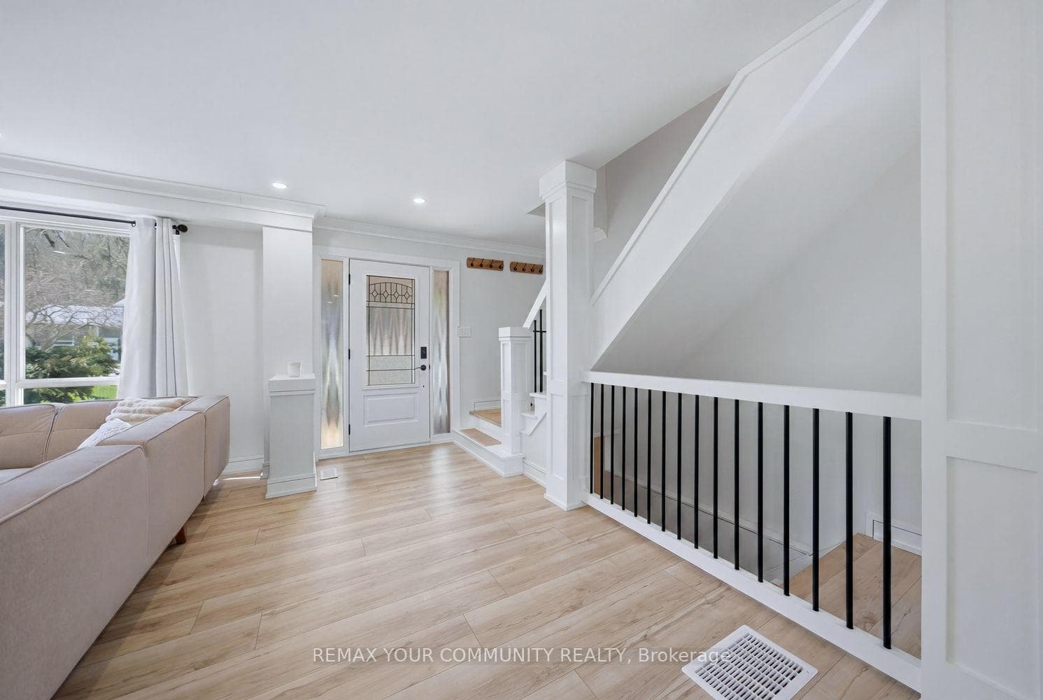 150 connaught Crescent - Detached photo 3 of 50 in Caledon, Ontario