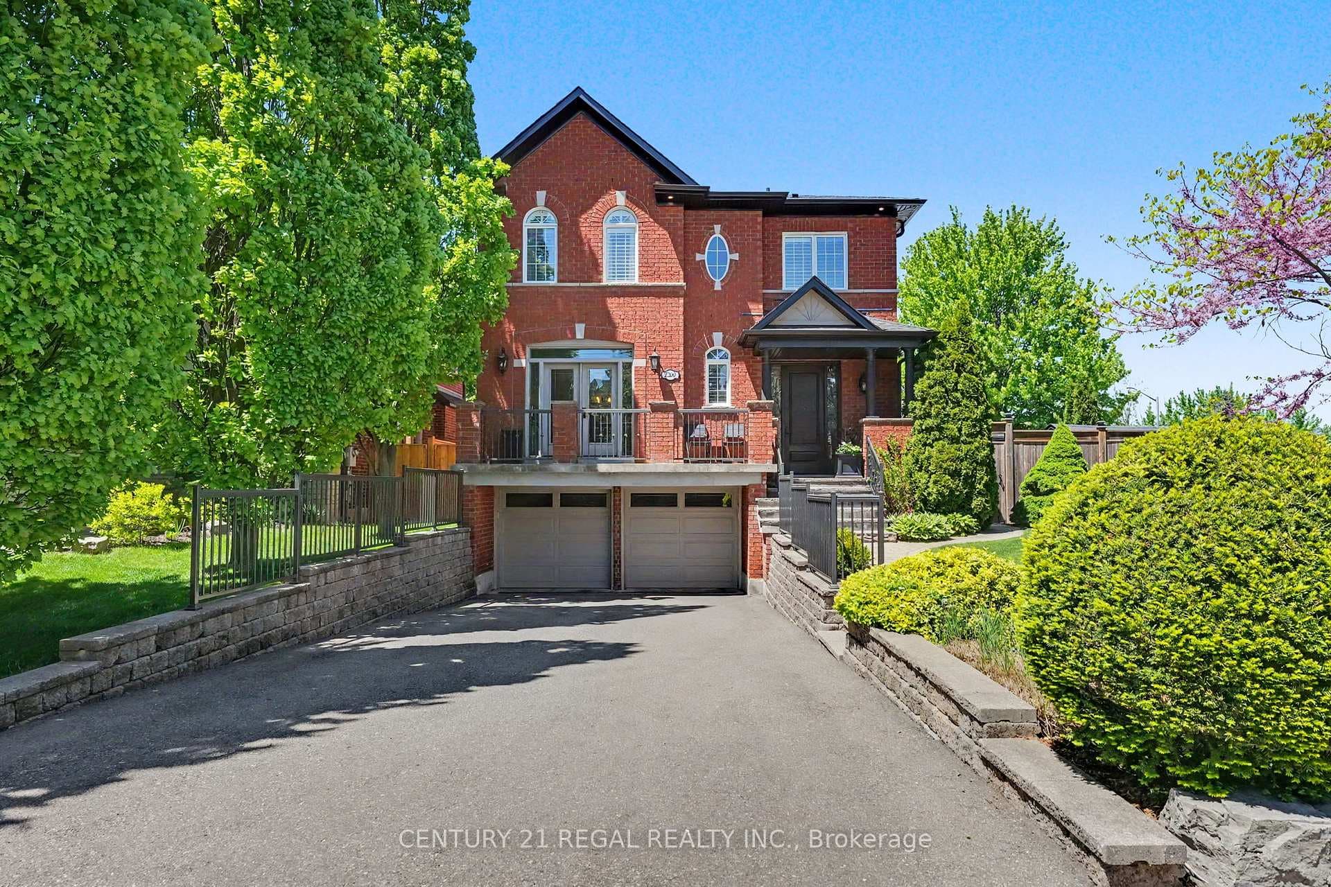 2260 Chickadee Crescent - Detached photo 46 of 47 in Oakville, Ontario