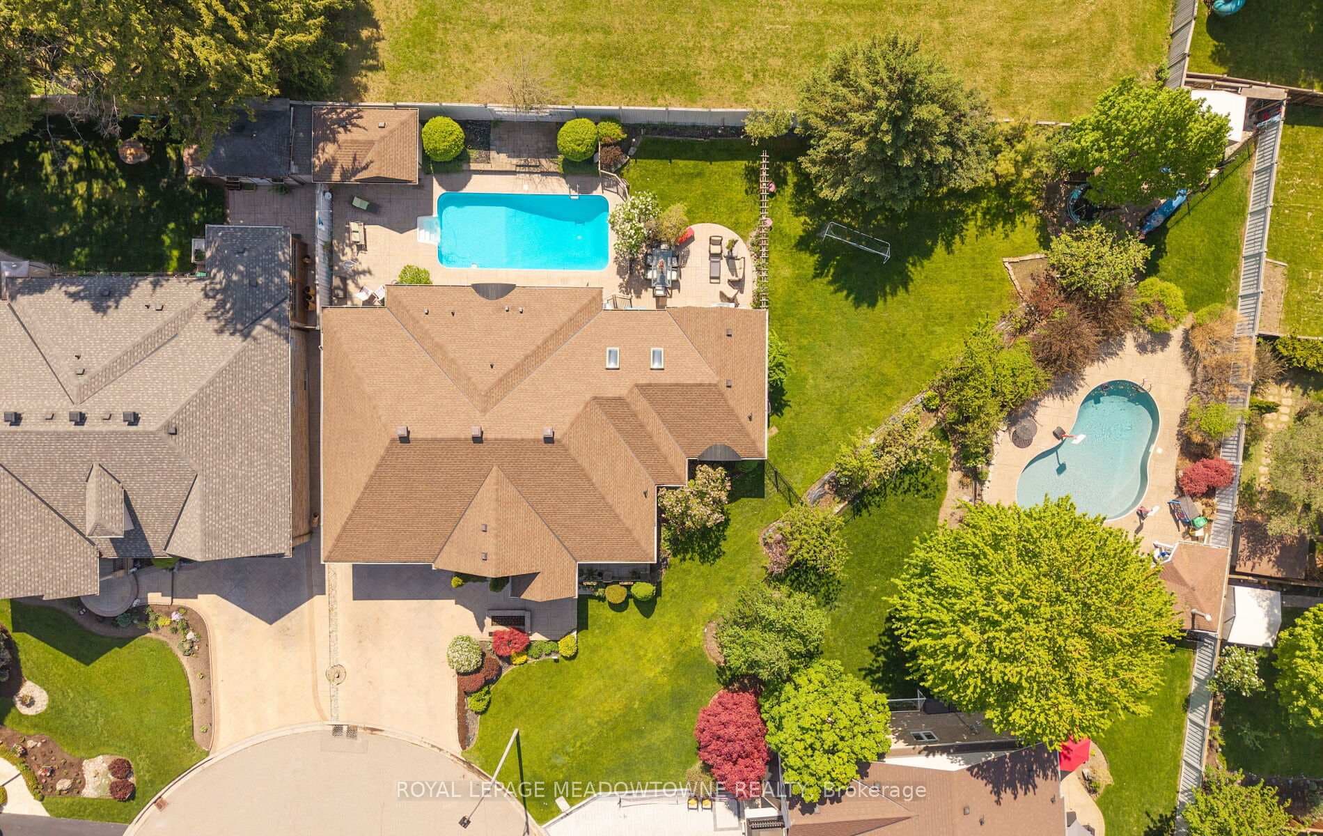 18 Tristan Court - Detached photo 3 of 37 in Brampton, Ontario