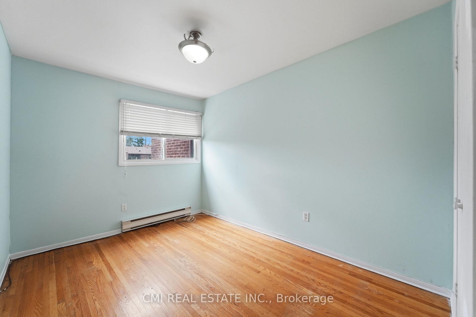 6 Windy Golfway Way - Condo photo 6 of 41 in Flemingdon Park / Don Mills, Ontario