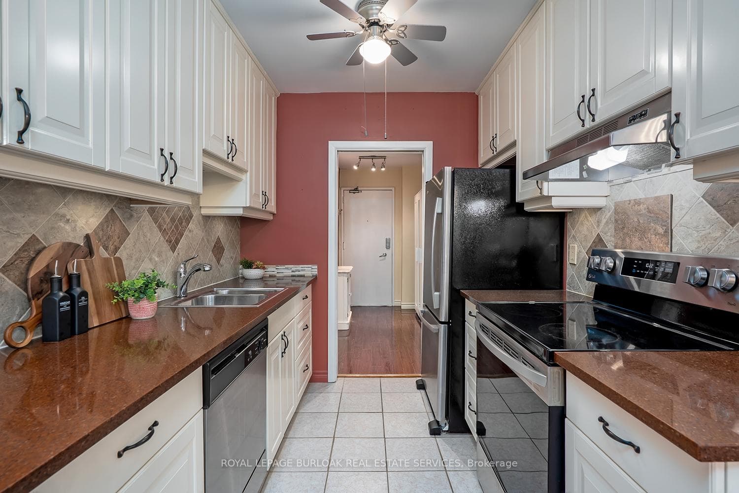 69 Herkimer Street Unit 203 - Condo photo 16 of 34 in Hamilton, Ontario
