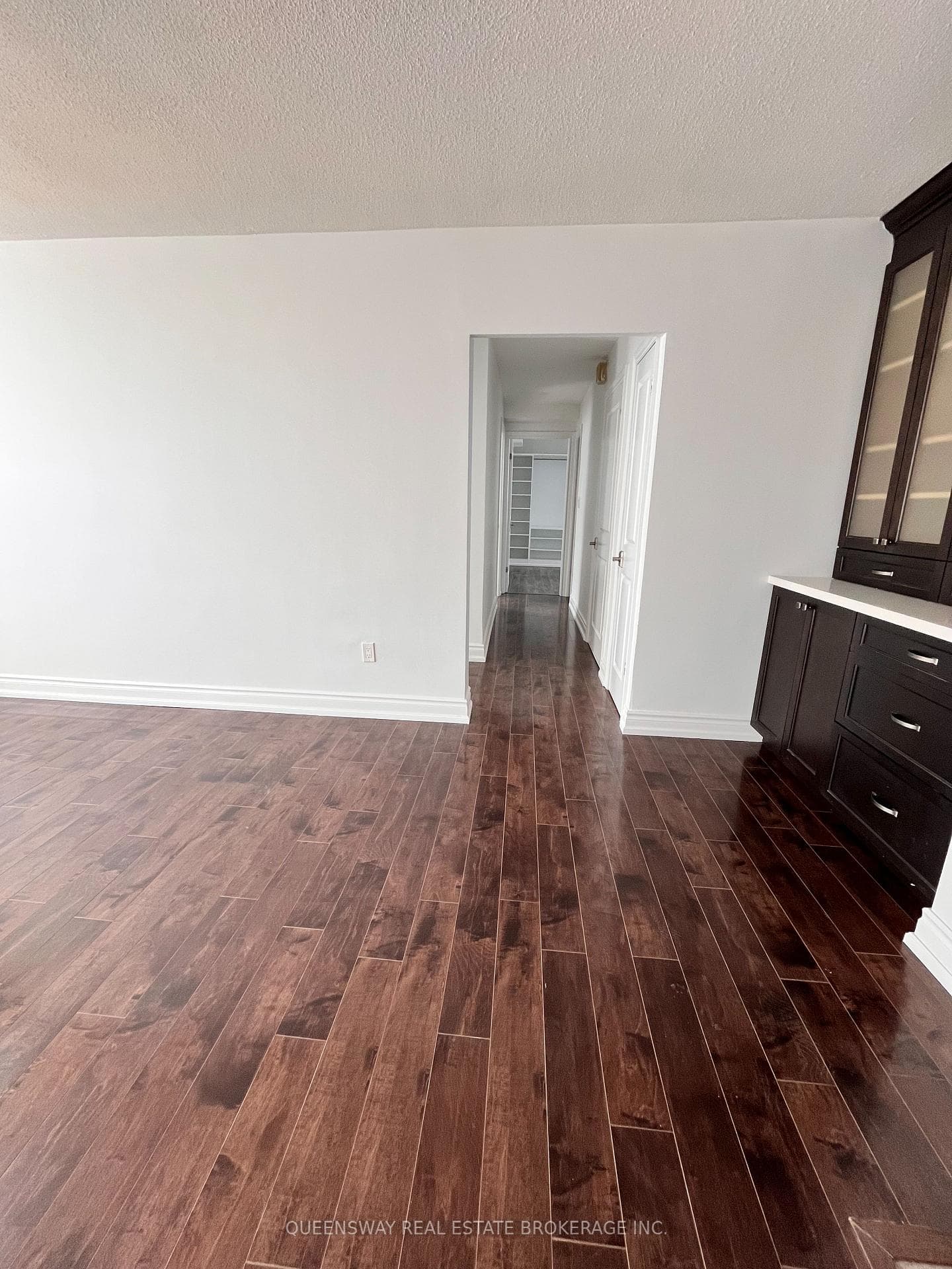 10 Edgecliff Golfway Unit 504 - Condo photo 15 of 17 in Flemingdon Park / Don Mills, Ontario