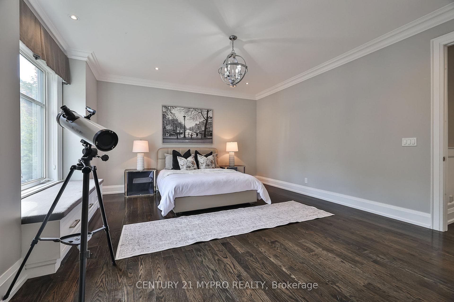 1389 Weaver Avenue - Detached photo 25 of 48 in Oakville, Ontario