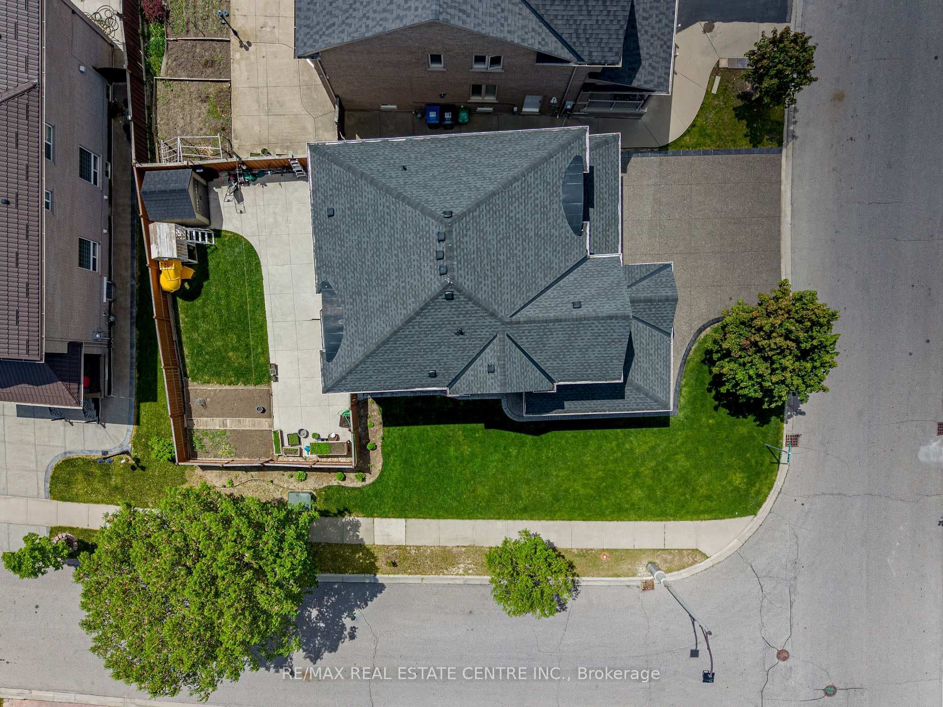 7 Resserville Street - Detached photo 42 of 43 in Brampton, Ontario