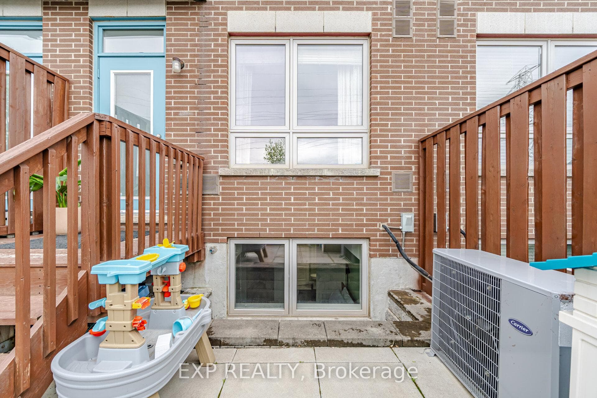 110 Caledonia Park Road Unit 2 - Condo photo 33 of 38 in Keelesdale / Eglinton West, Ontario
