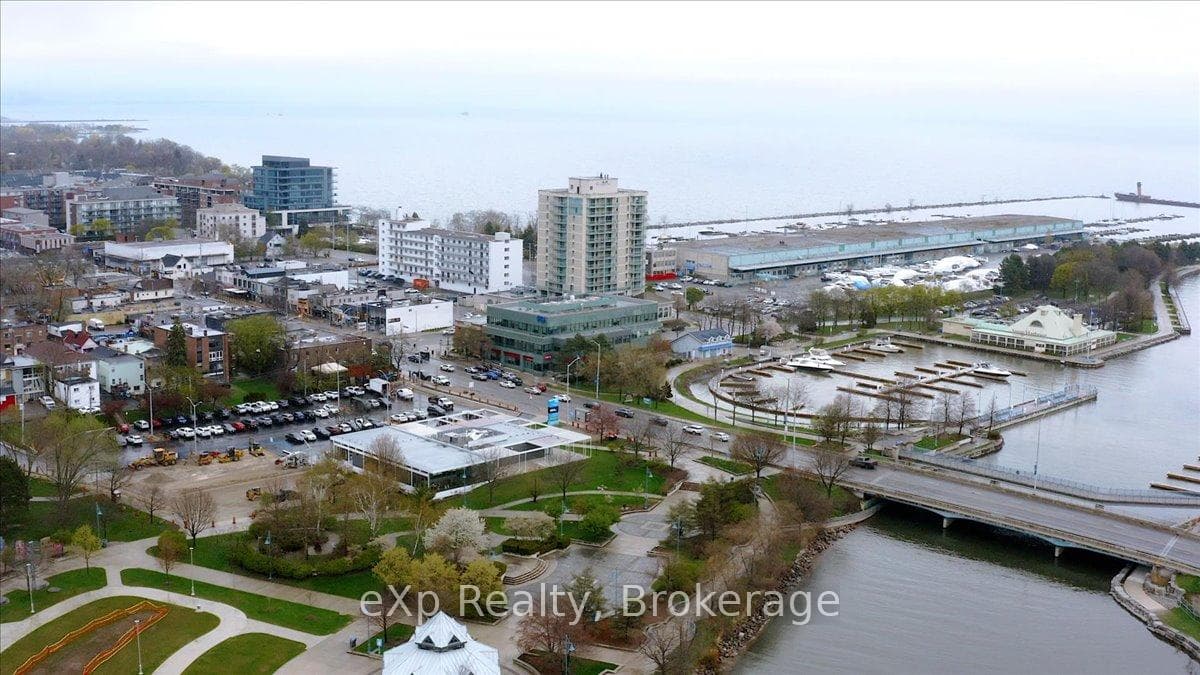 39 Stavebank Road Unit 403 - Condo photo 30 of 33 in Mississauga, Ontario