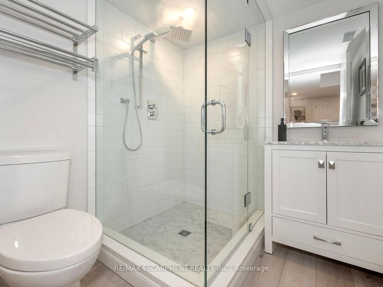 2448 Wooden Hill Circle - Townhouse photo 40 of 50 in Oakville, Ontario