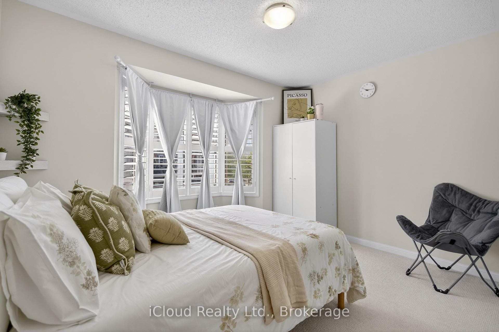676 Speyer Circle - Semi-Detached photo 38 of 47 in Milton, Ontario