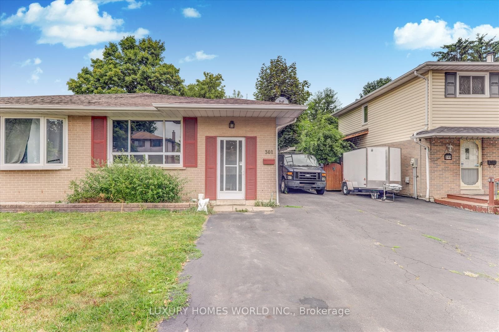 301 Archdekin Drive - home for sale in Brampton, Ontario