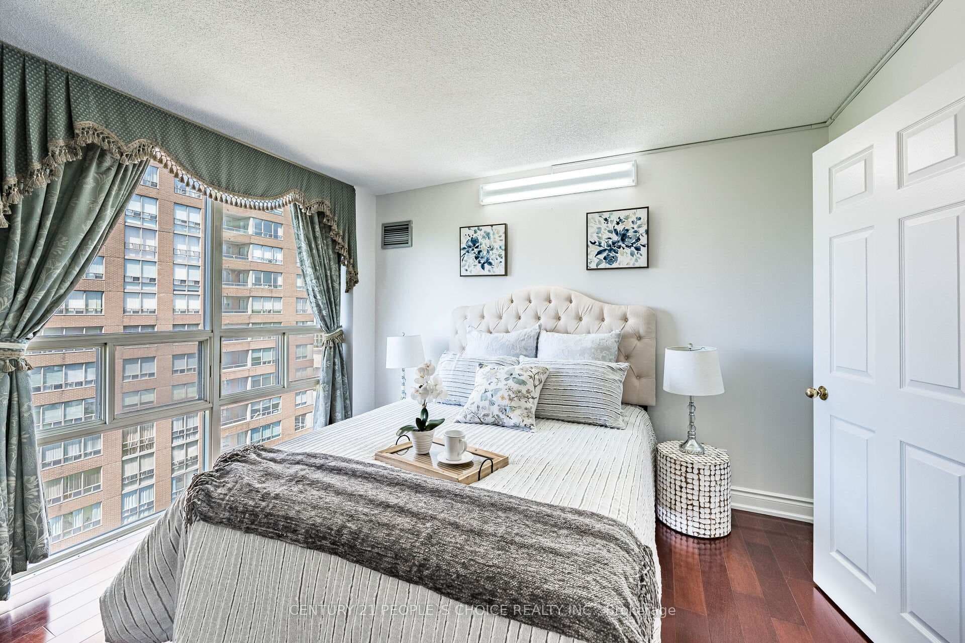195 Wynford Drive Unit 1602 - Condo photo 19 of 37 in Flemingdon Park / Don Mills, Ontario