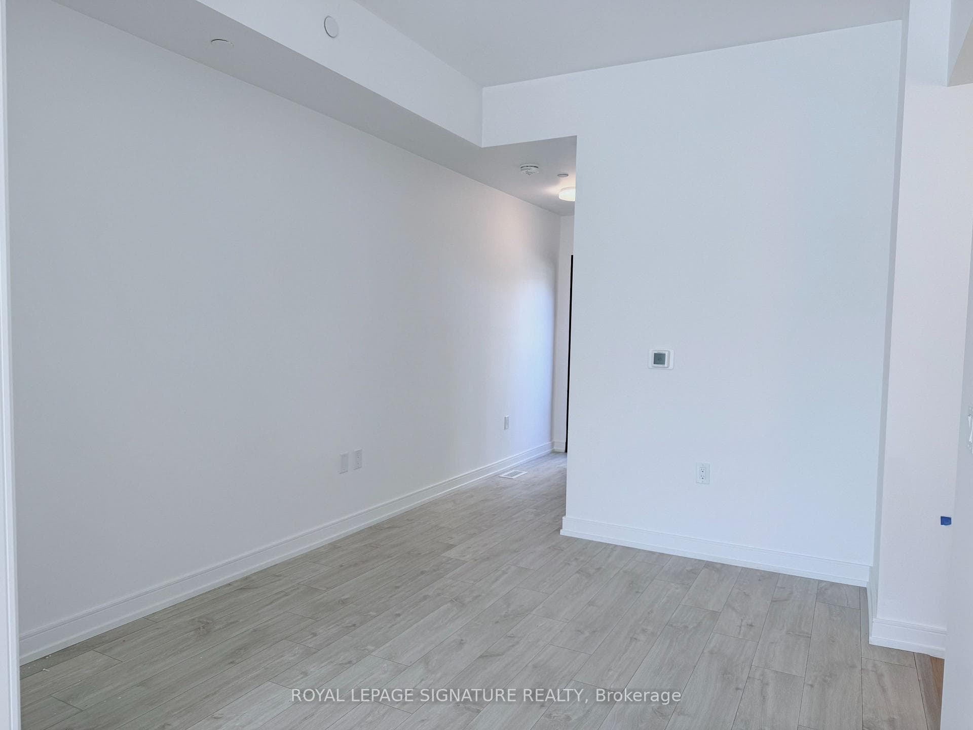 168 Clonmore Drive Unit 13 - Condo photo 3 of 21 in Birch Cliff / Cliffside, Ontario