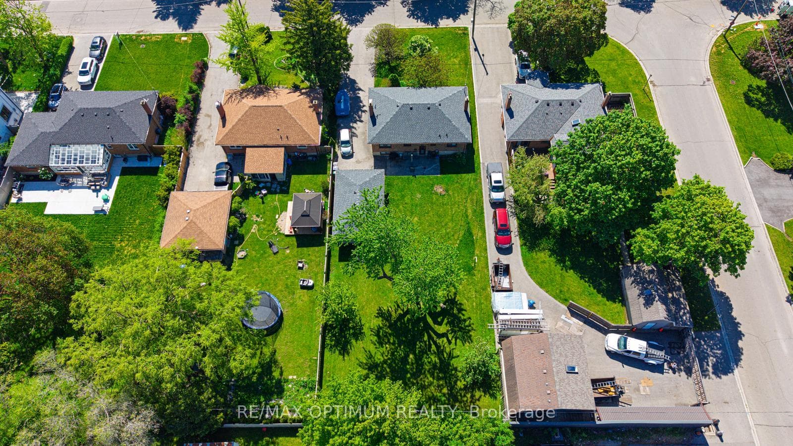 1747 Coram Crescent - Detached photo 46 of 50 in Mississauga, Ontario