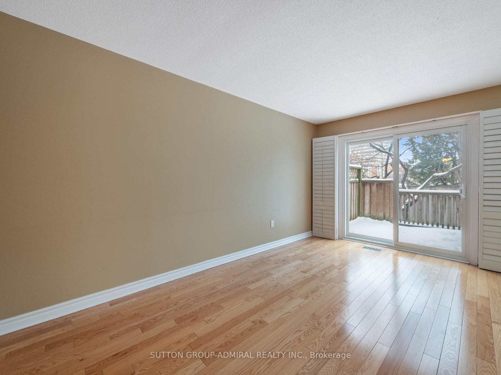 385 The East Mall N/A Unit #60 - Condo photo 11 of 47 in Etobicoke (Islington / Rexdale), Ontario